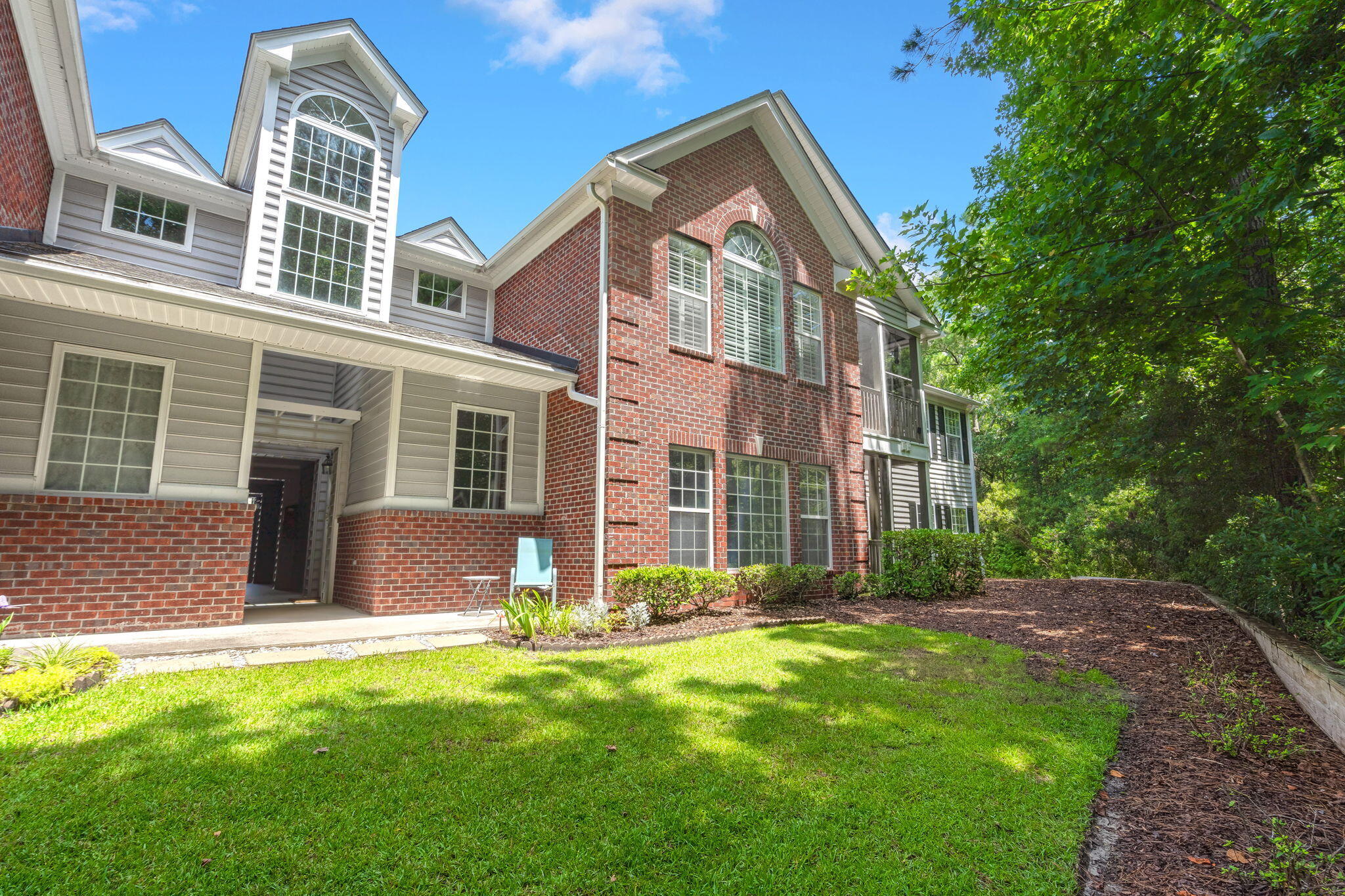 1325 Kingsford Lane