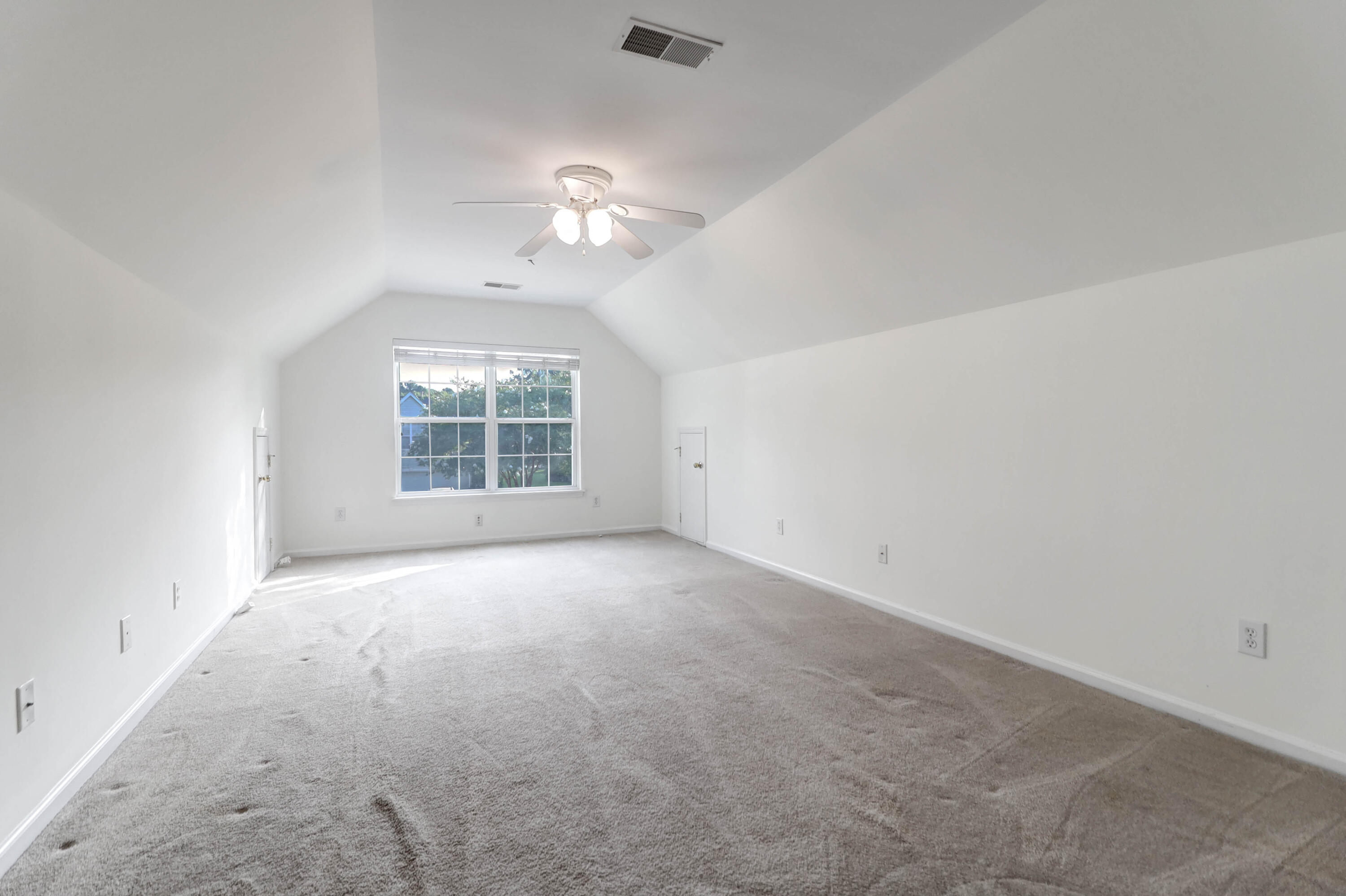 516 Tribeca Drive