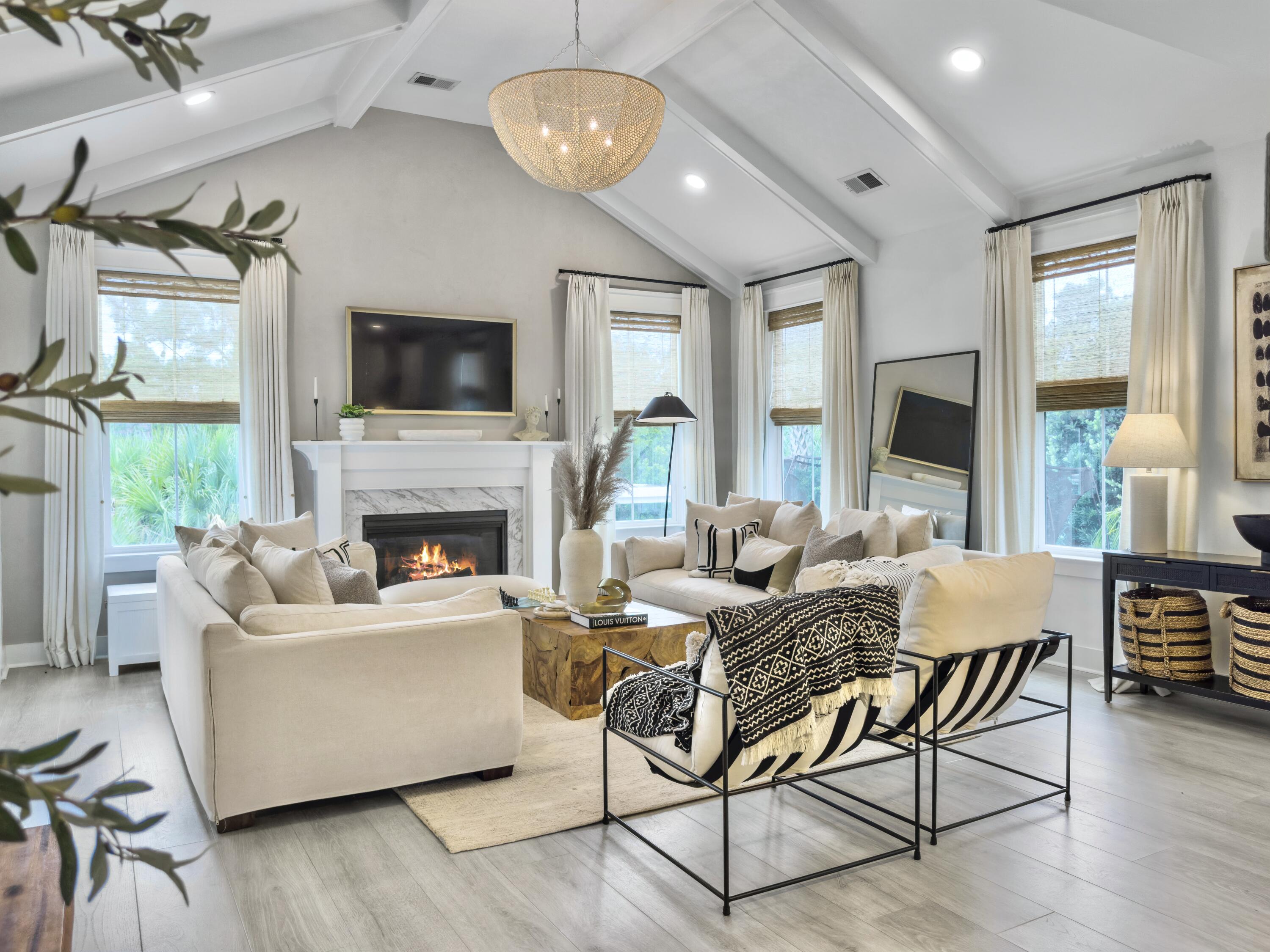 2125 Sandy Point Lane