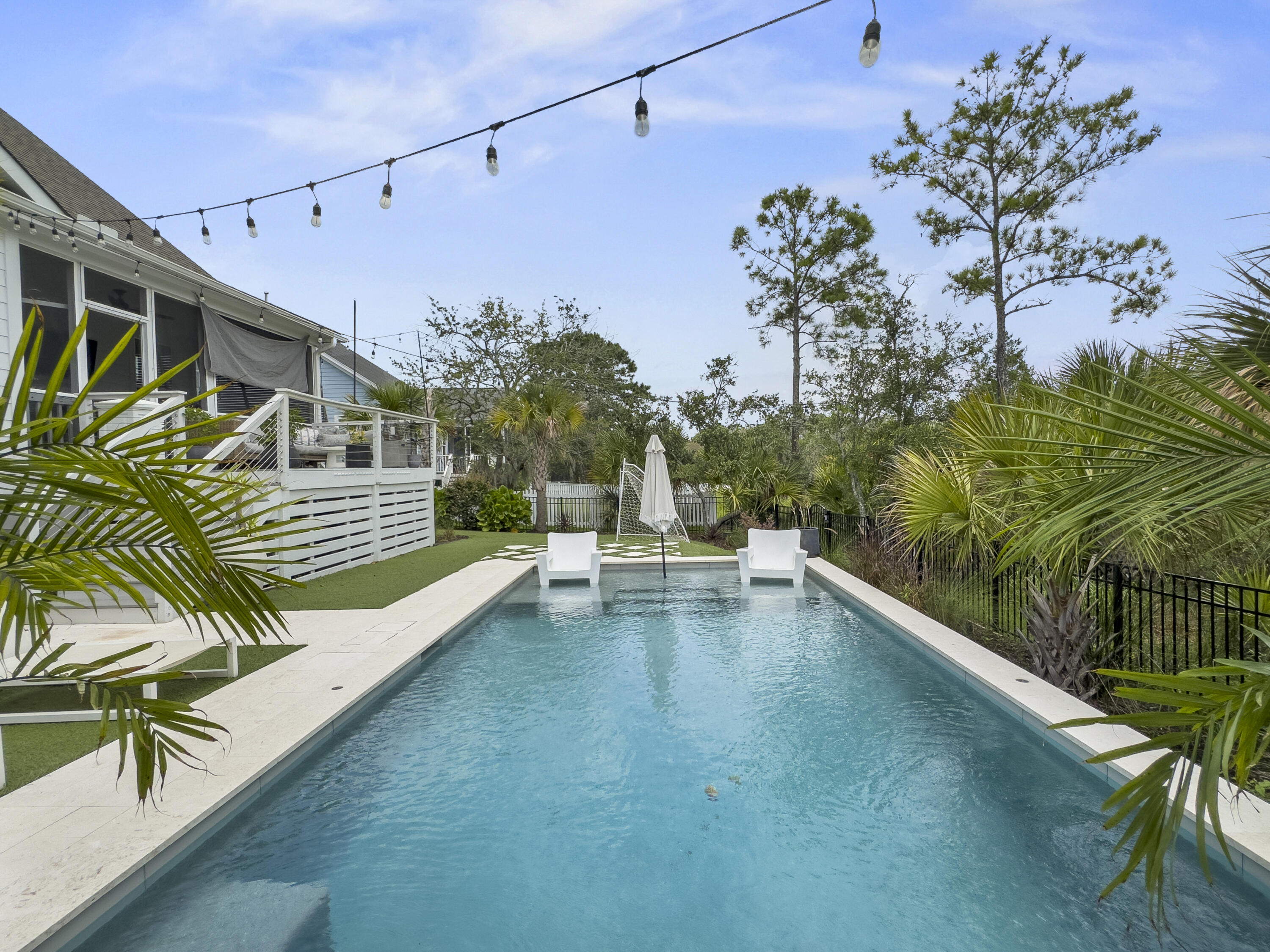 2125 Sandy Point Lane