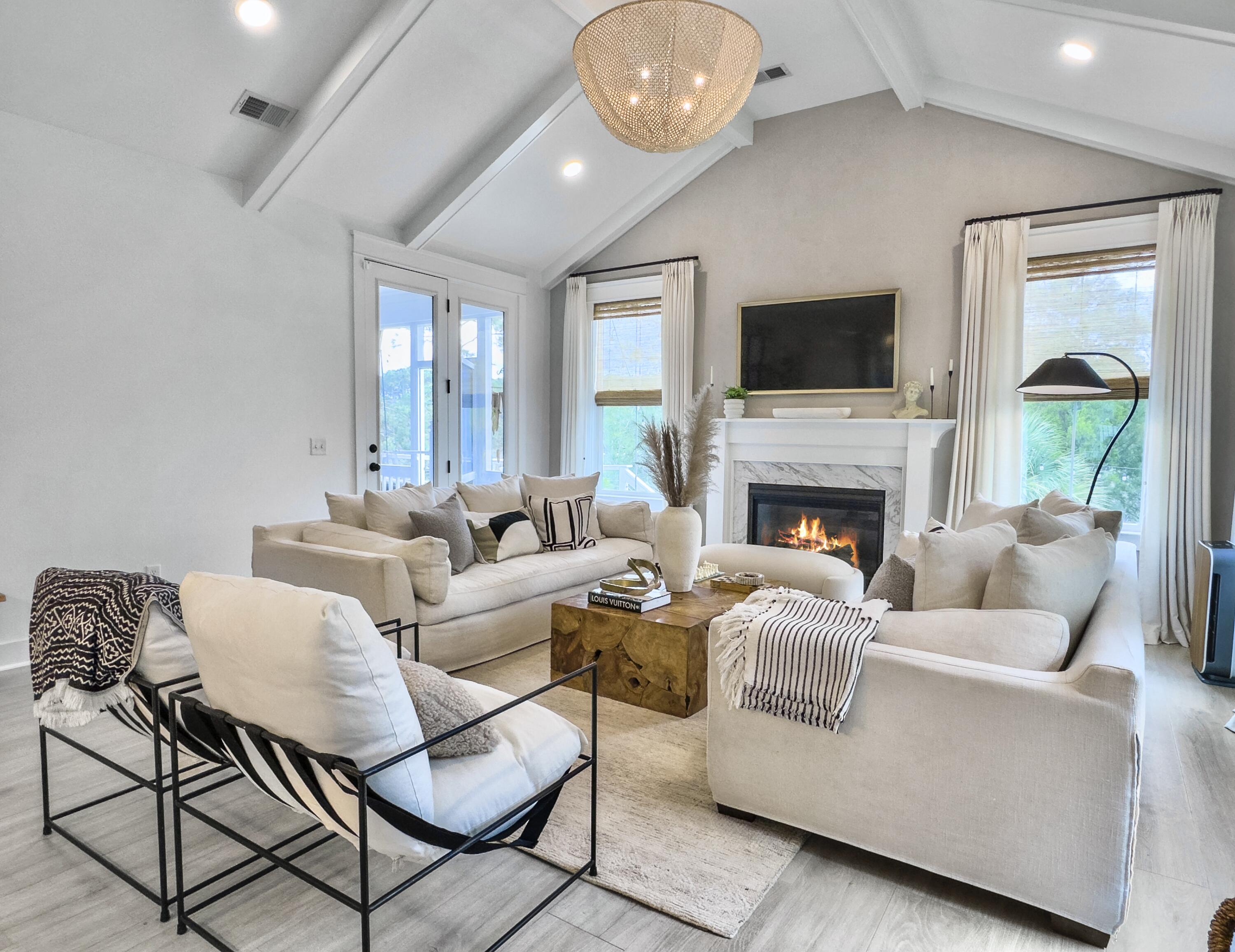 2125 Sandy Point Lane