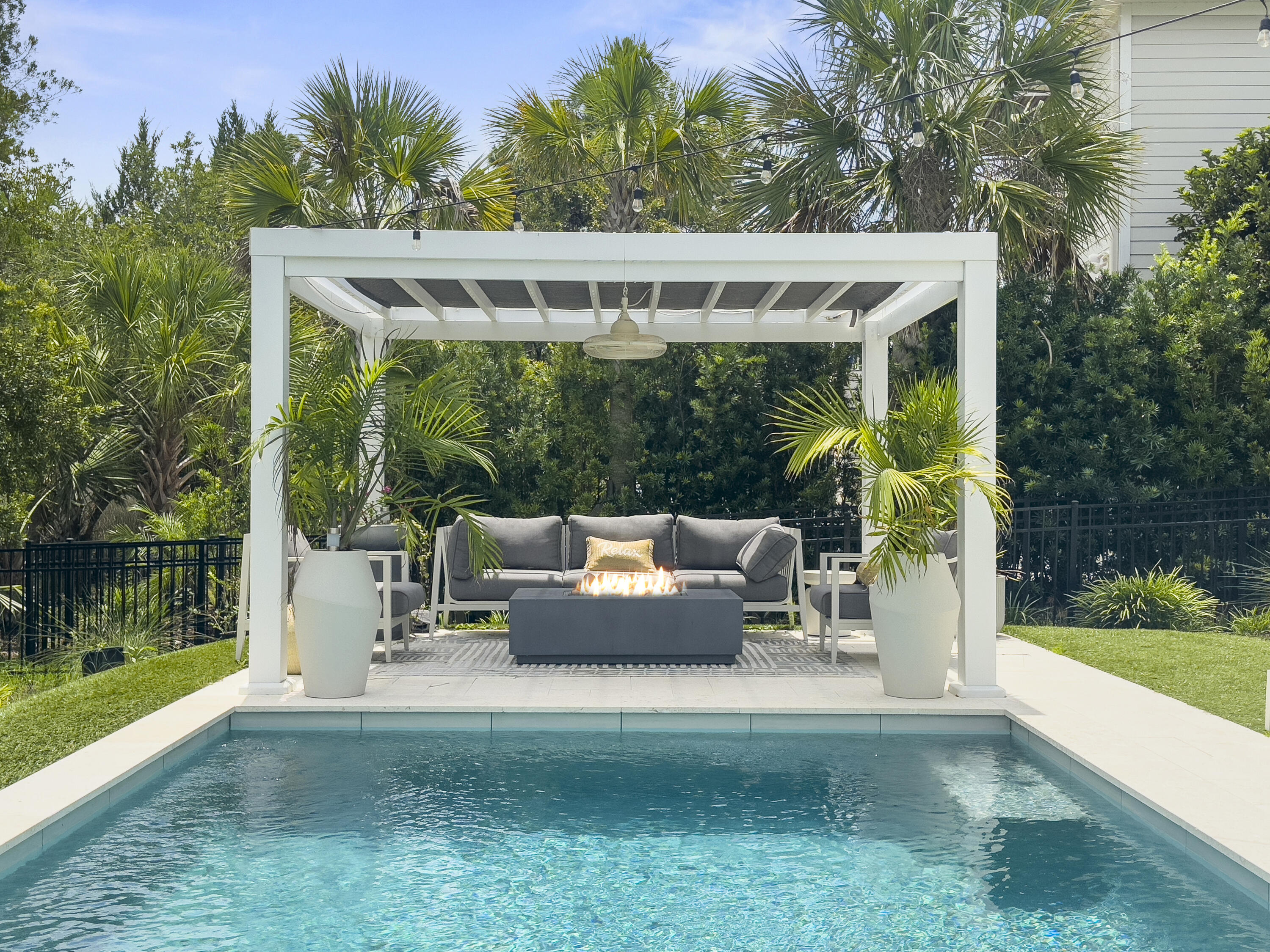 2125 Sandy Point Lane