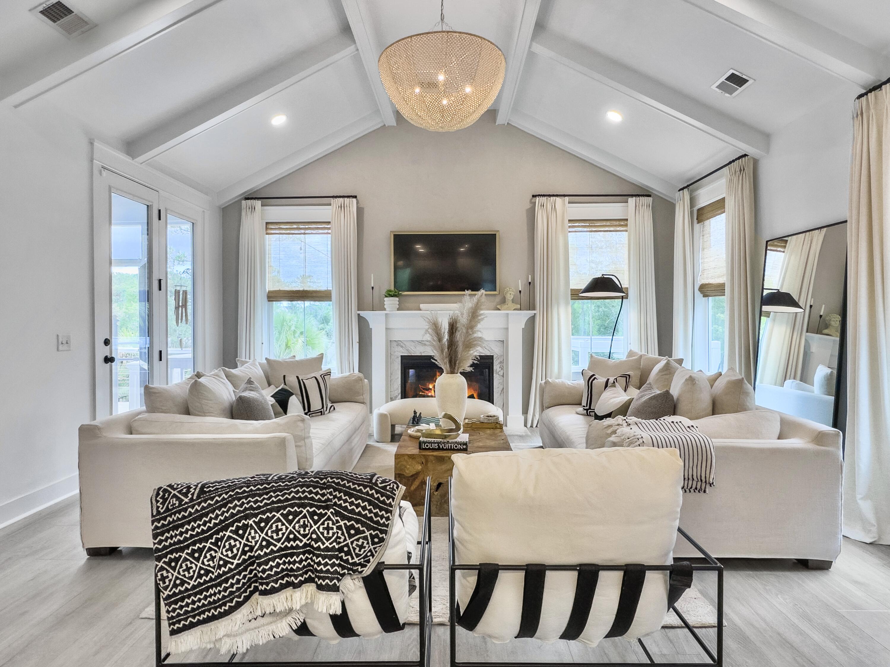 2125 Sandy Point Lane