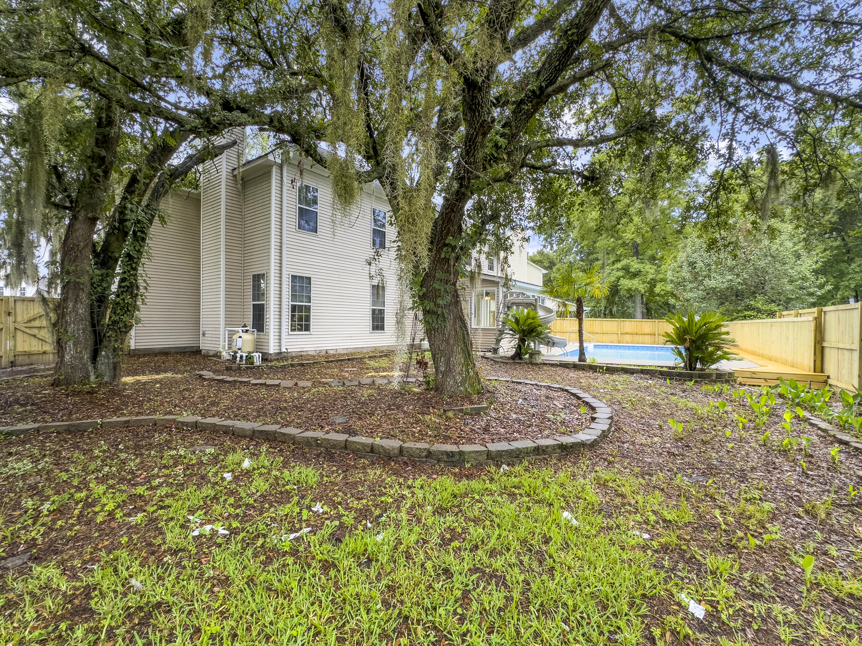5402 Diston Court