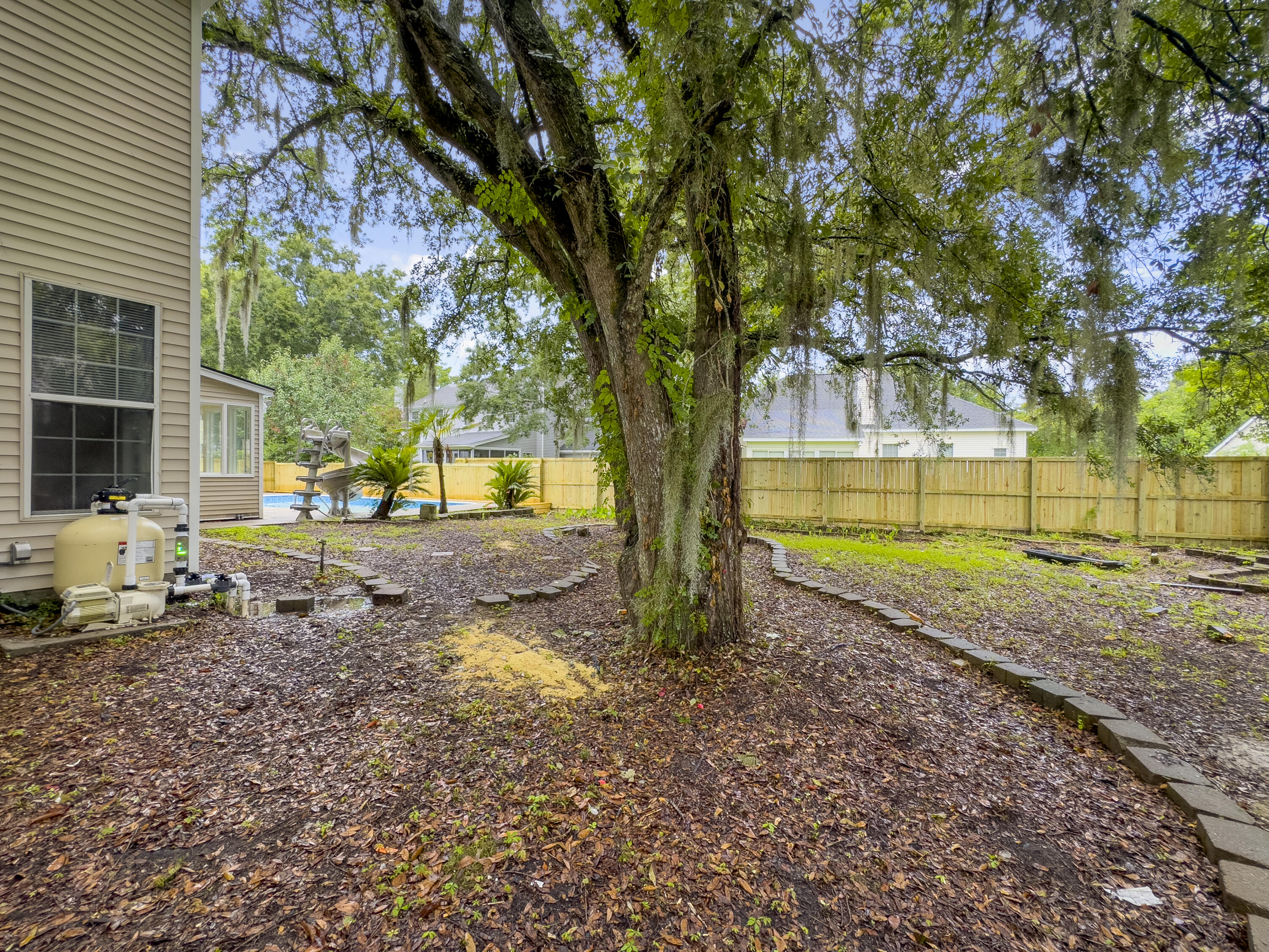5402 Diston Court