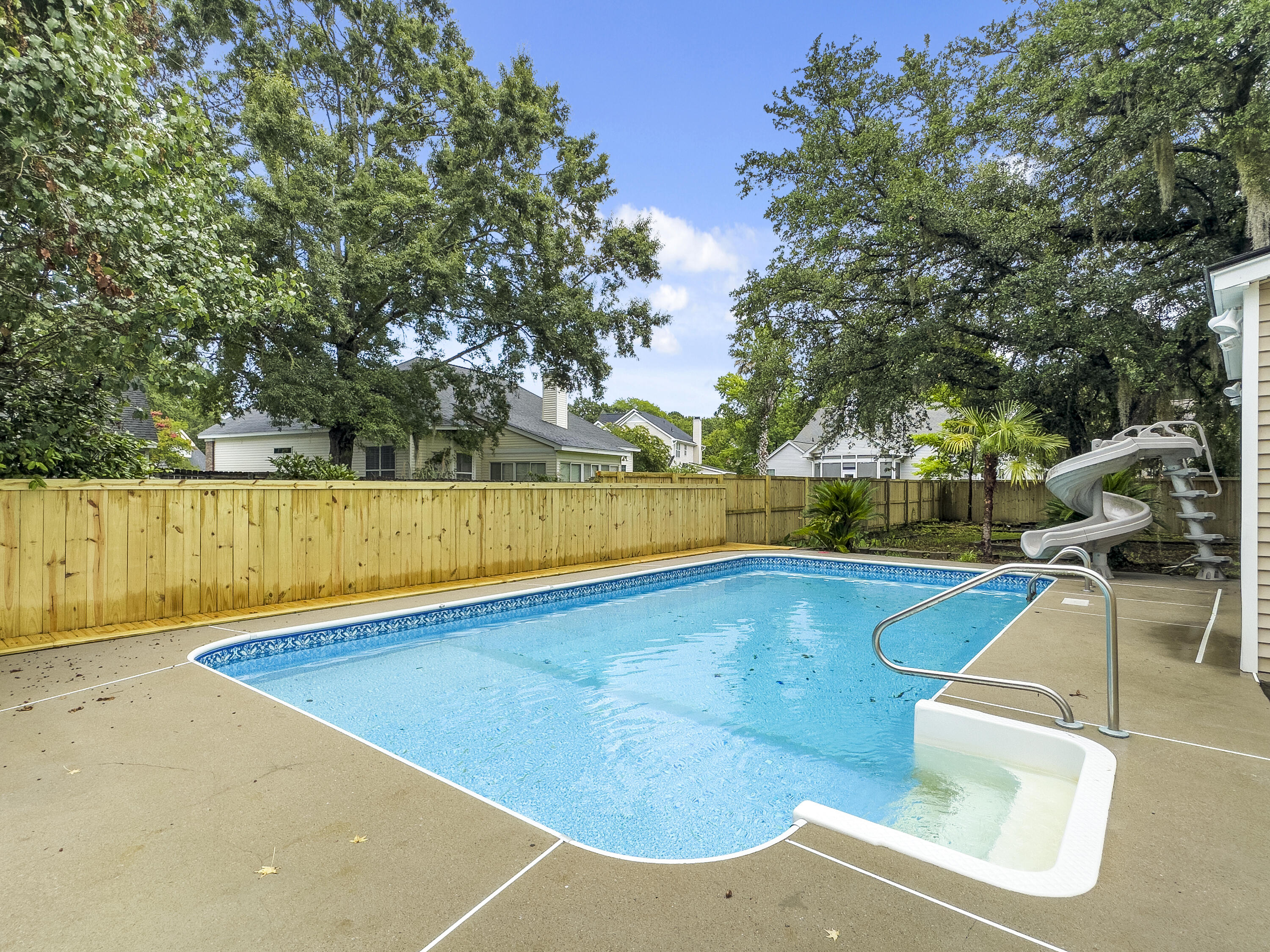 5402 Diston Court