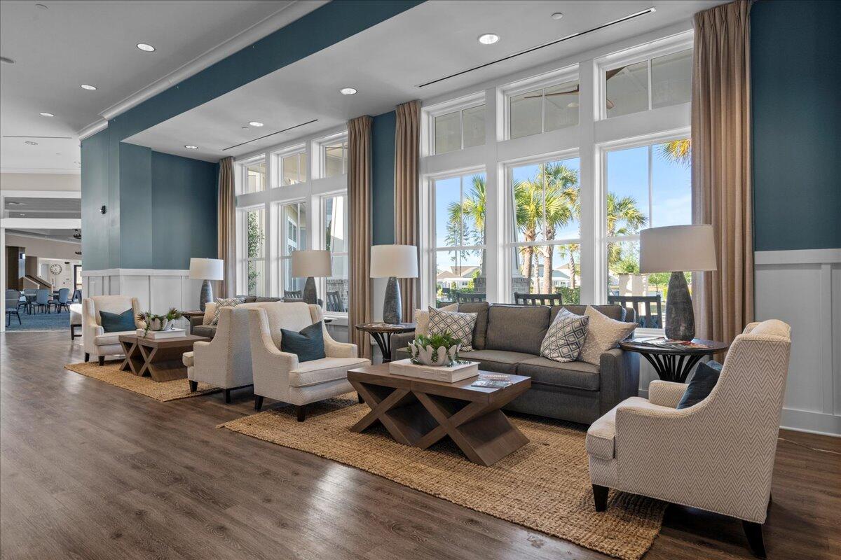 442 Four Seasons Boulevard