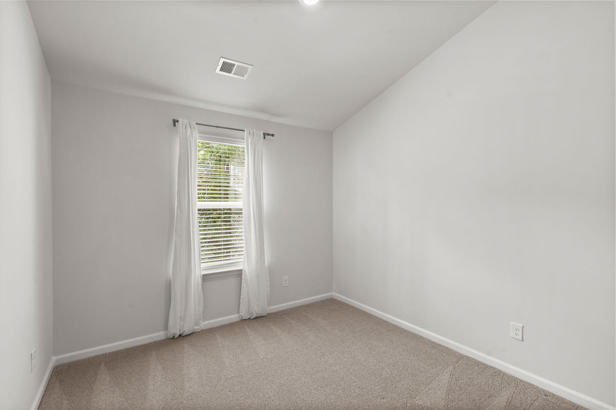 189 Orchid Bloom Circle