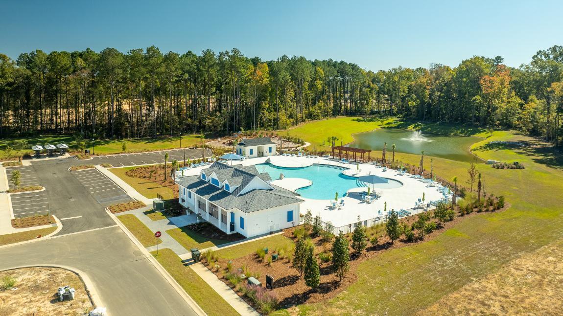 152 Carolina Groves Boulevard