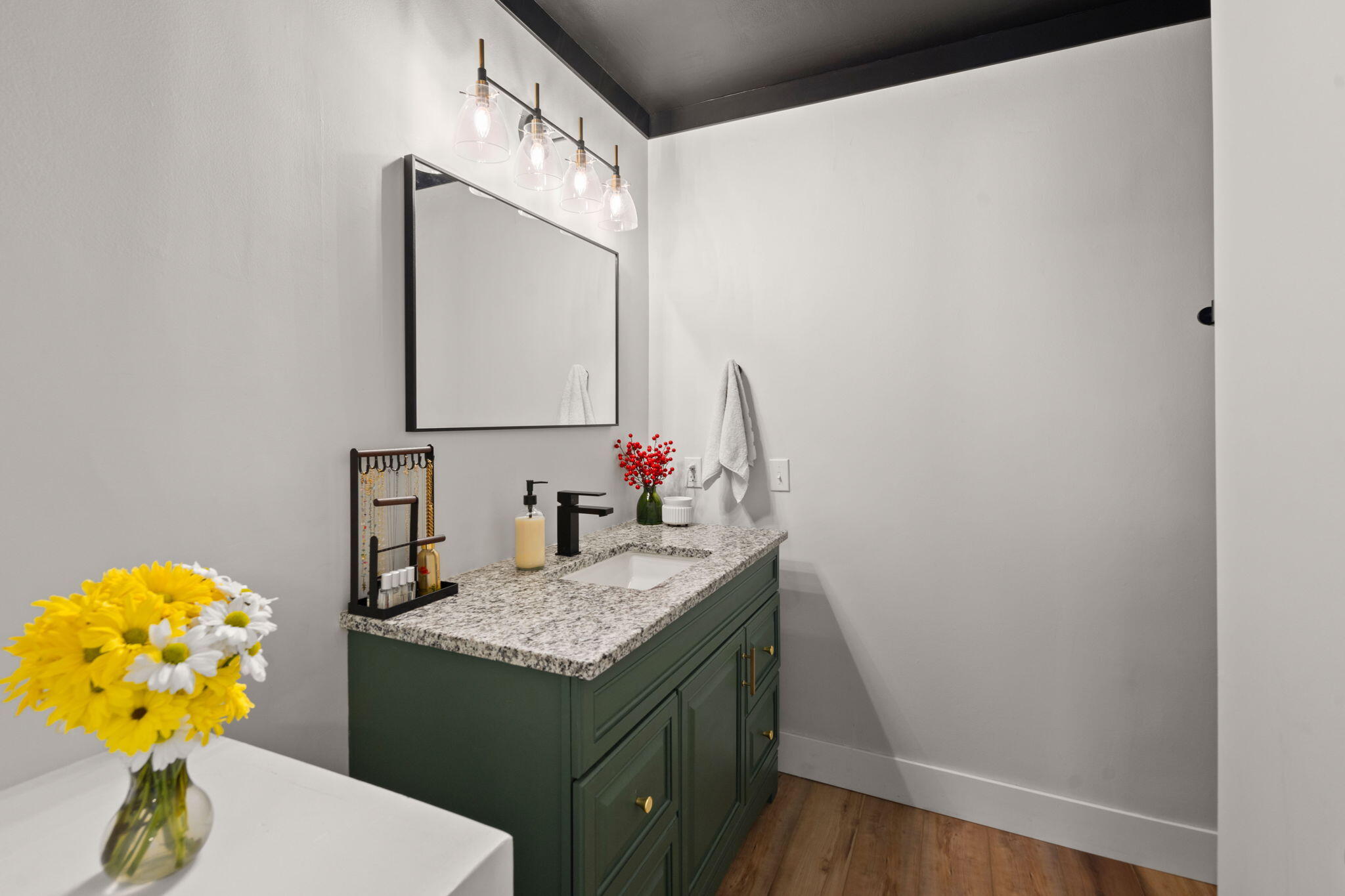 1756 Pittsford Cir