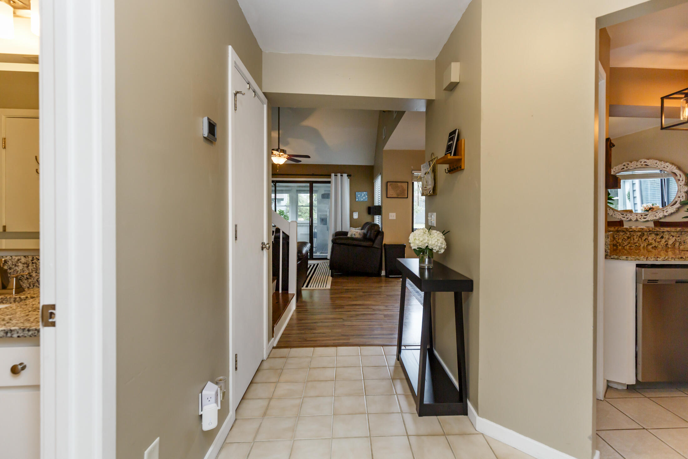 1148 Shadow Lake Circle