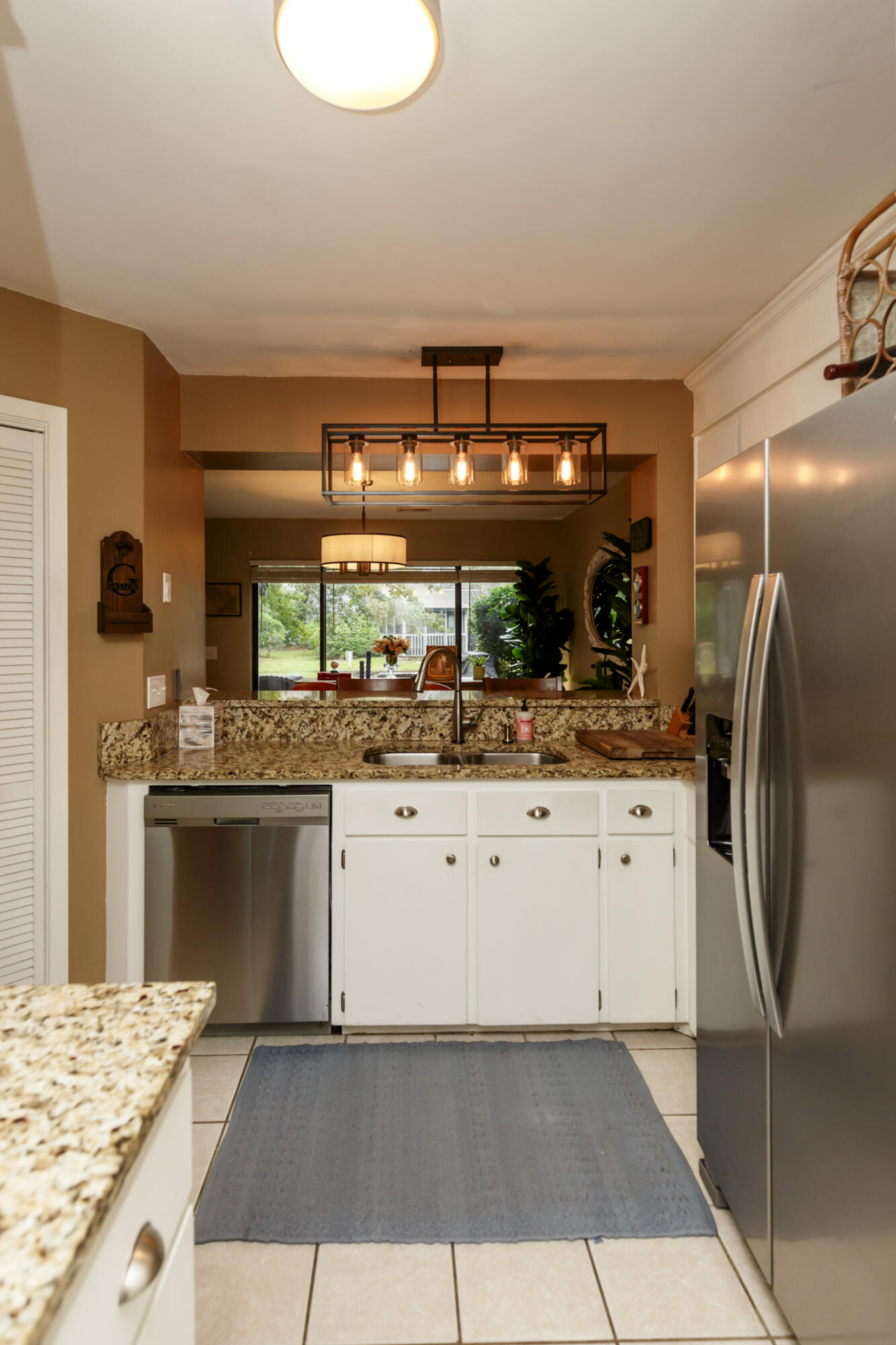 1148 Shadow Lake Circle