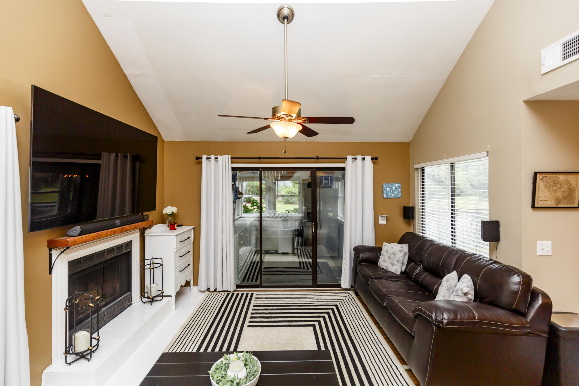 1148 Shadow Lake Circle