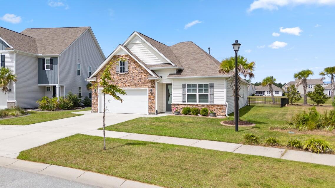 108 Delisle Court