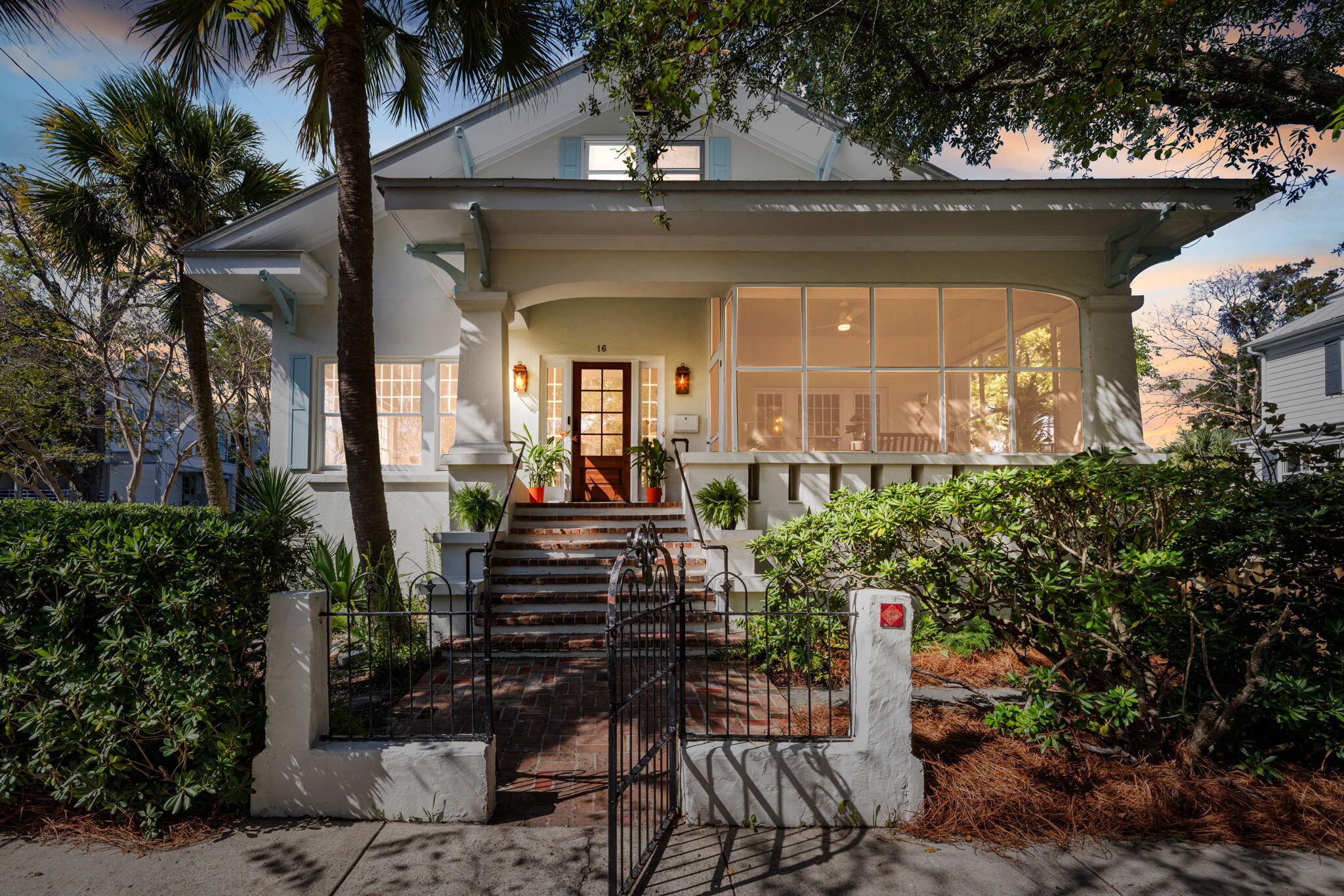 16 Halsey Street