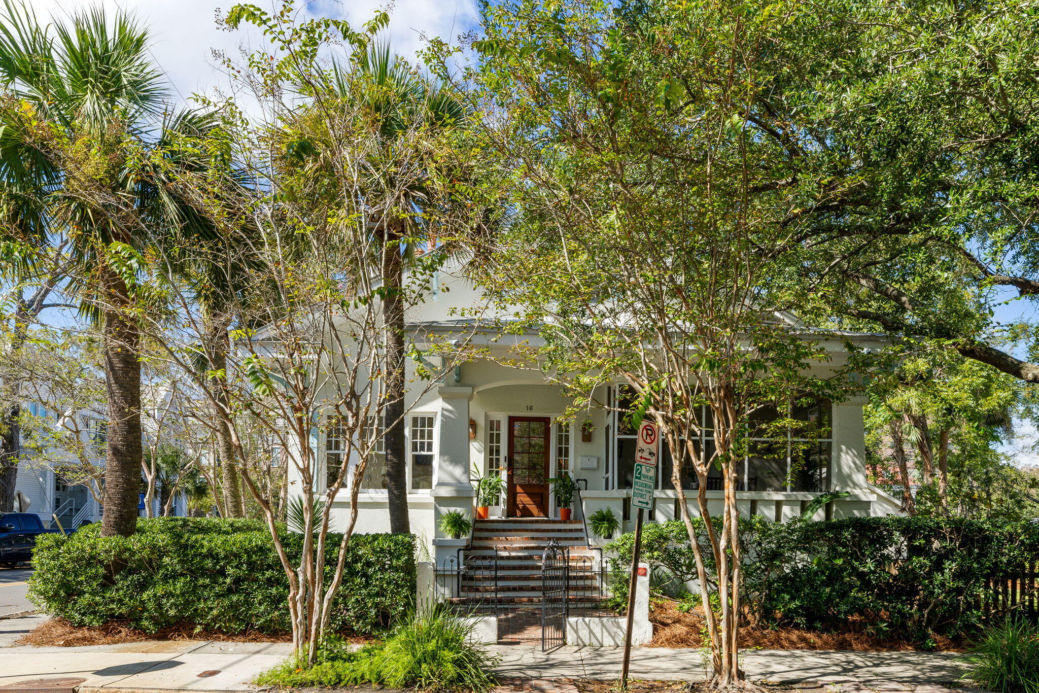 16 Halsey Street
