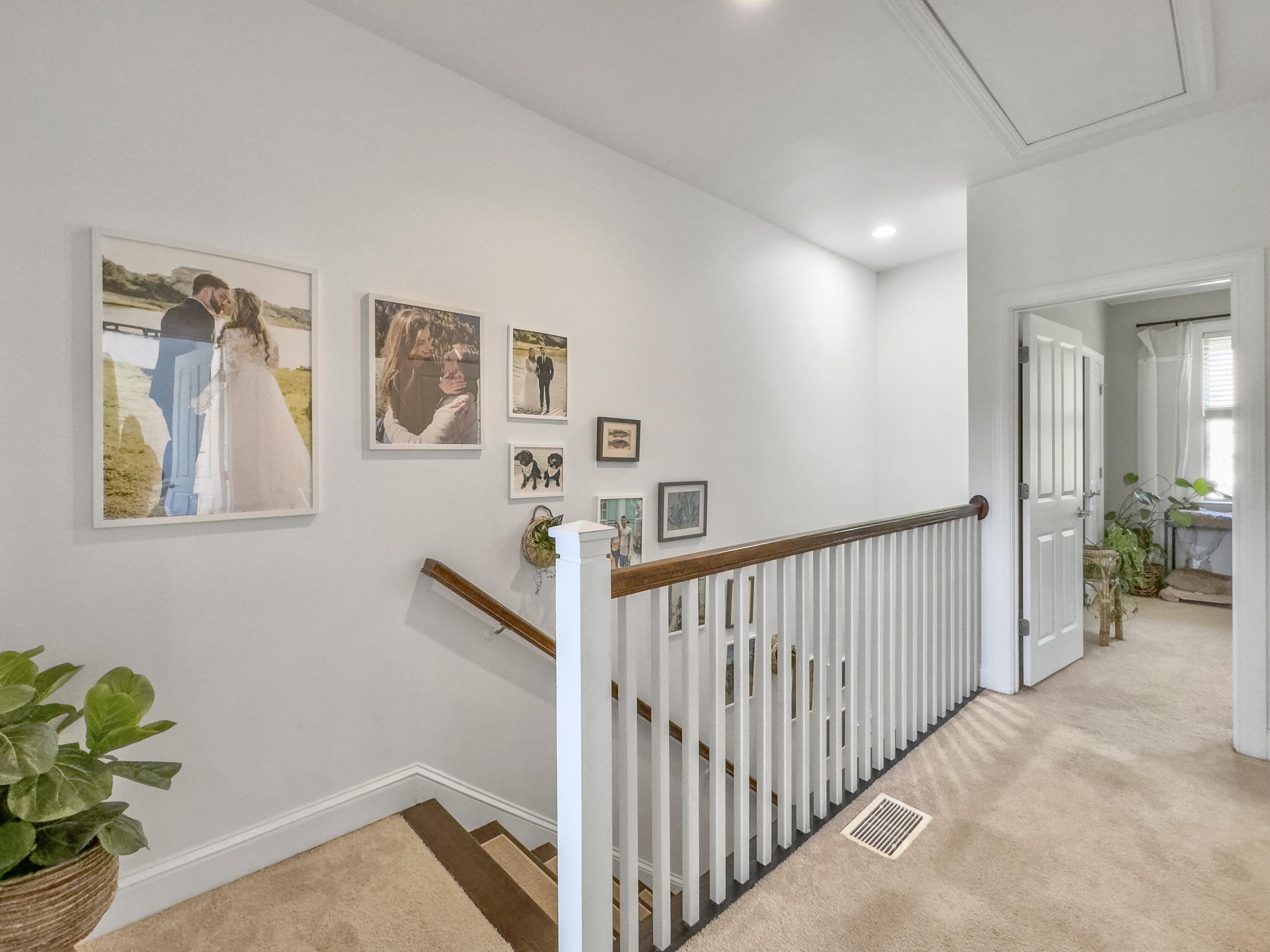 5520 Colonial Chatsworth Circle