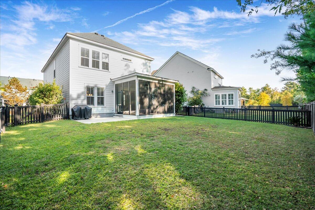 2902 Clearwater Drive