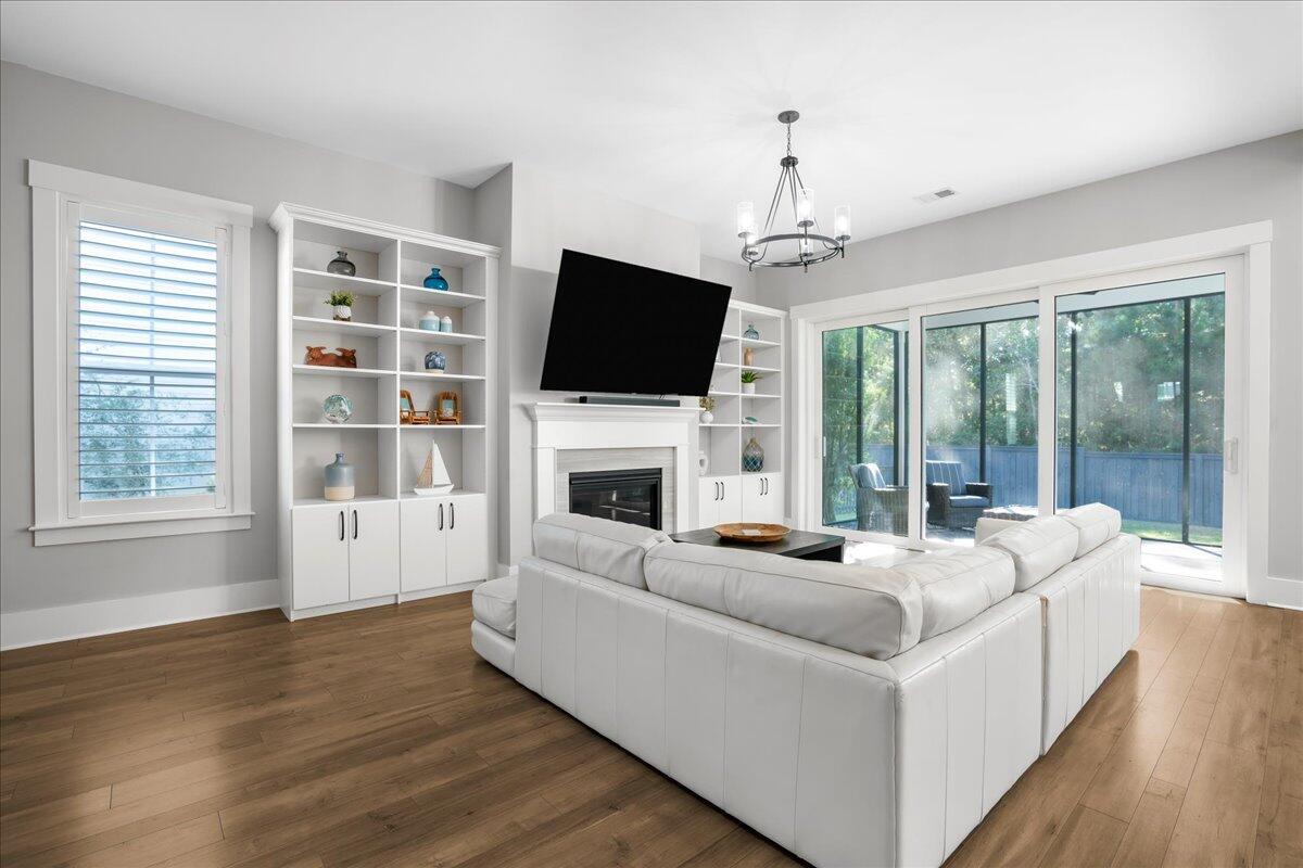 2902 Clearwater Drive