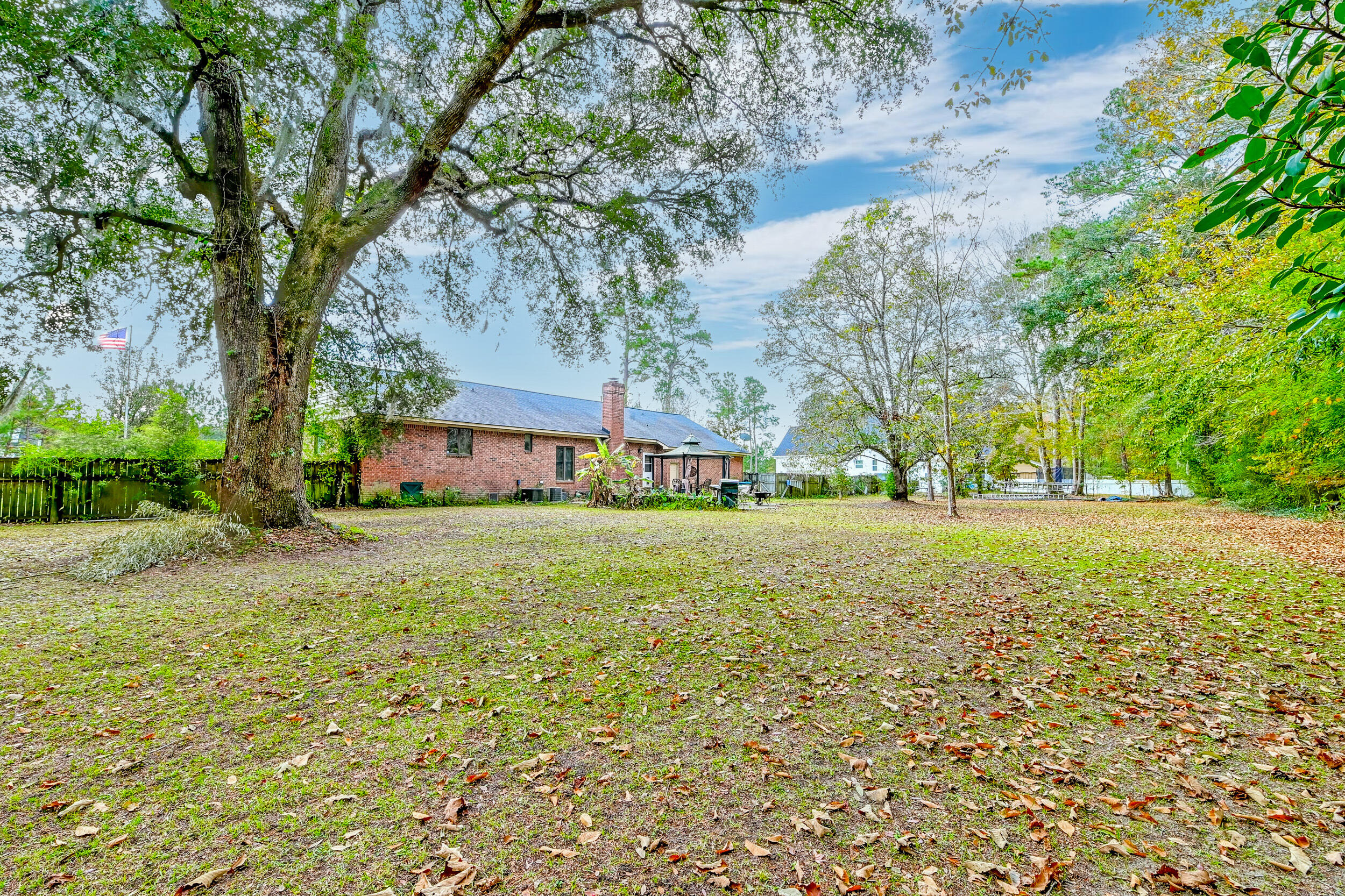 185 Old Fort Drive
