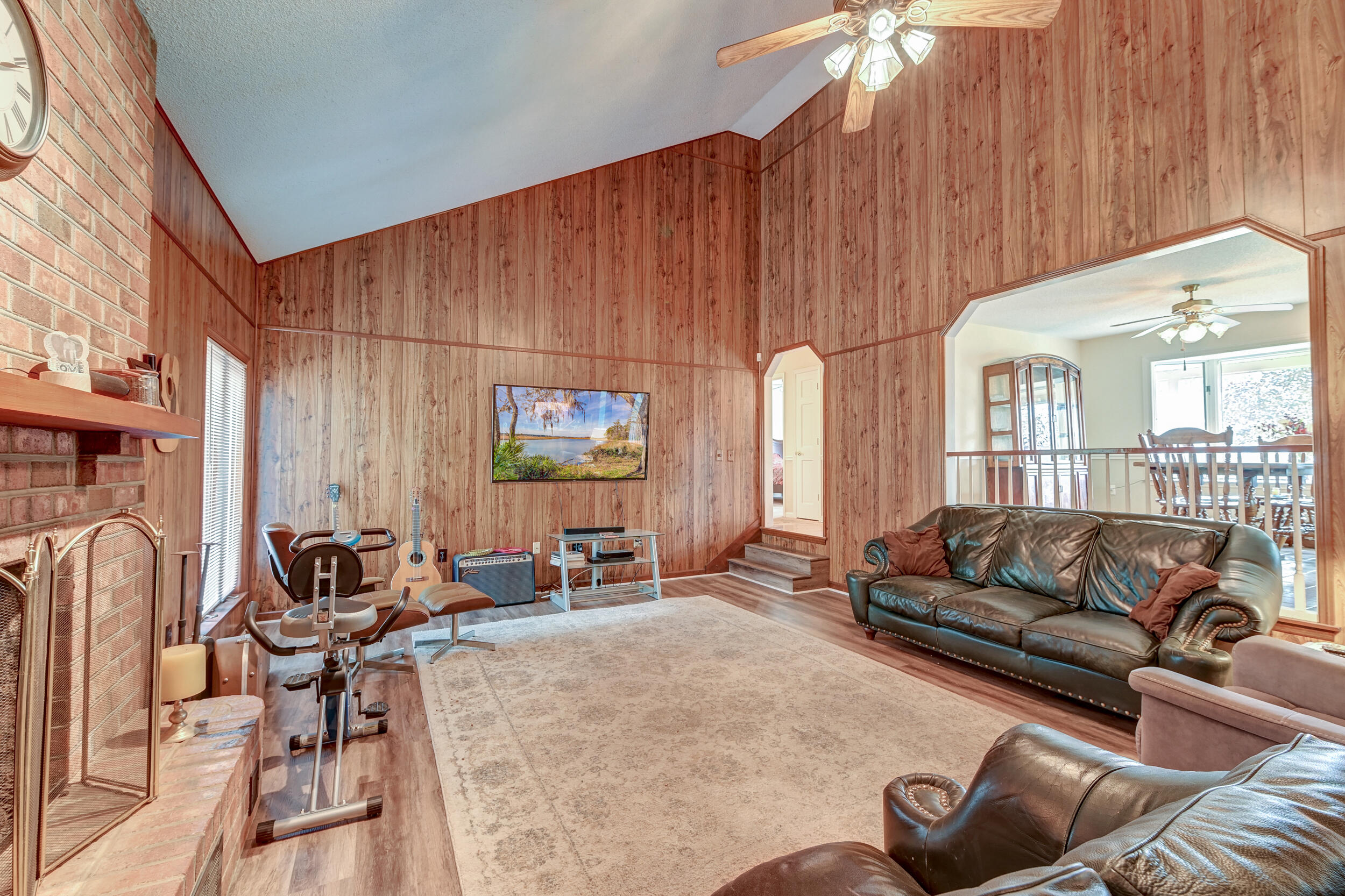 185 Old Fort Drive