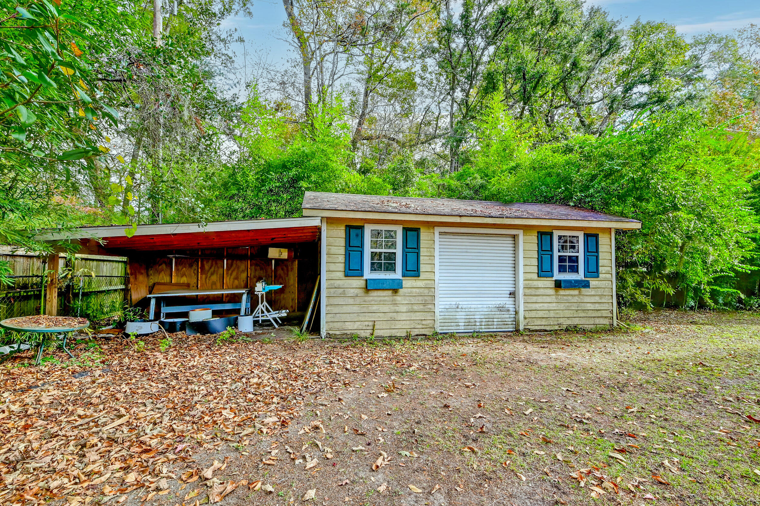 185 Old Fort Drive