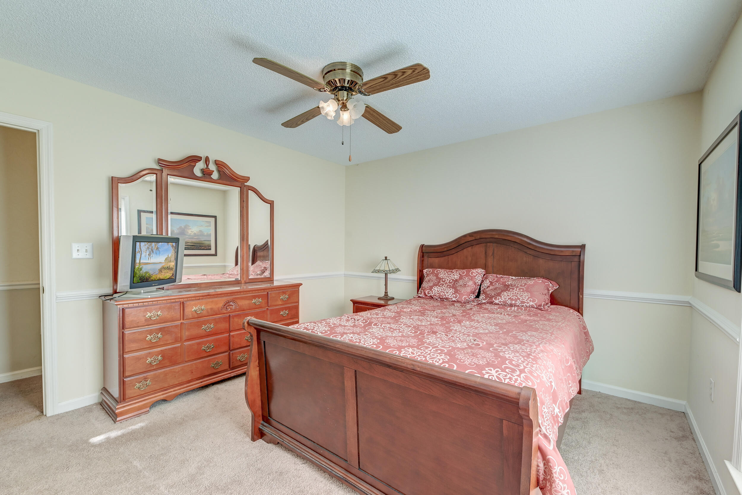 185 Old Fort Drive