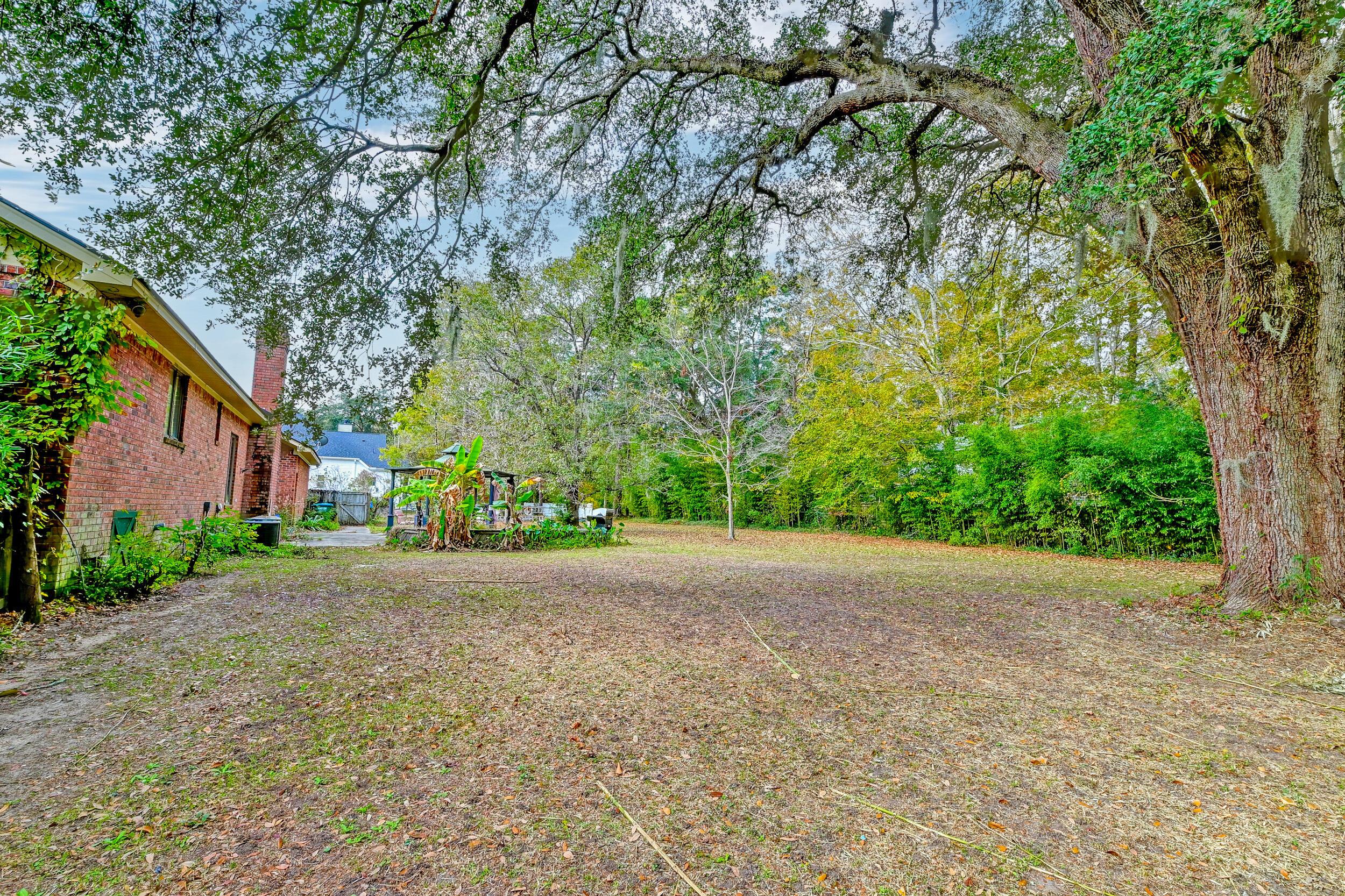 185 Old Fort Drive