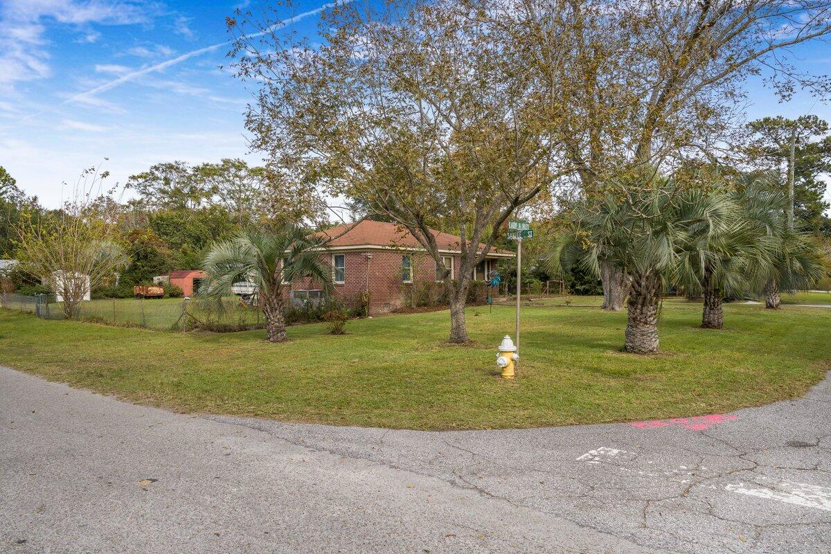1774 Lady Ashley Street
