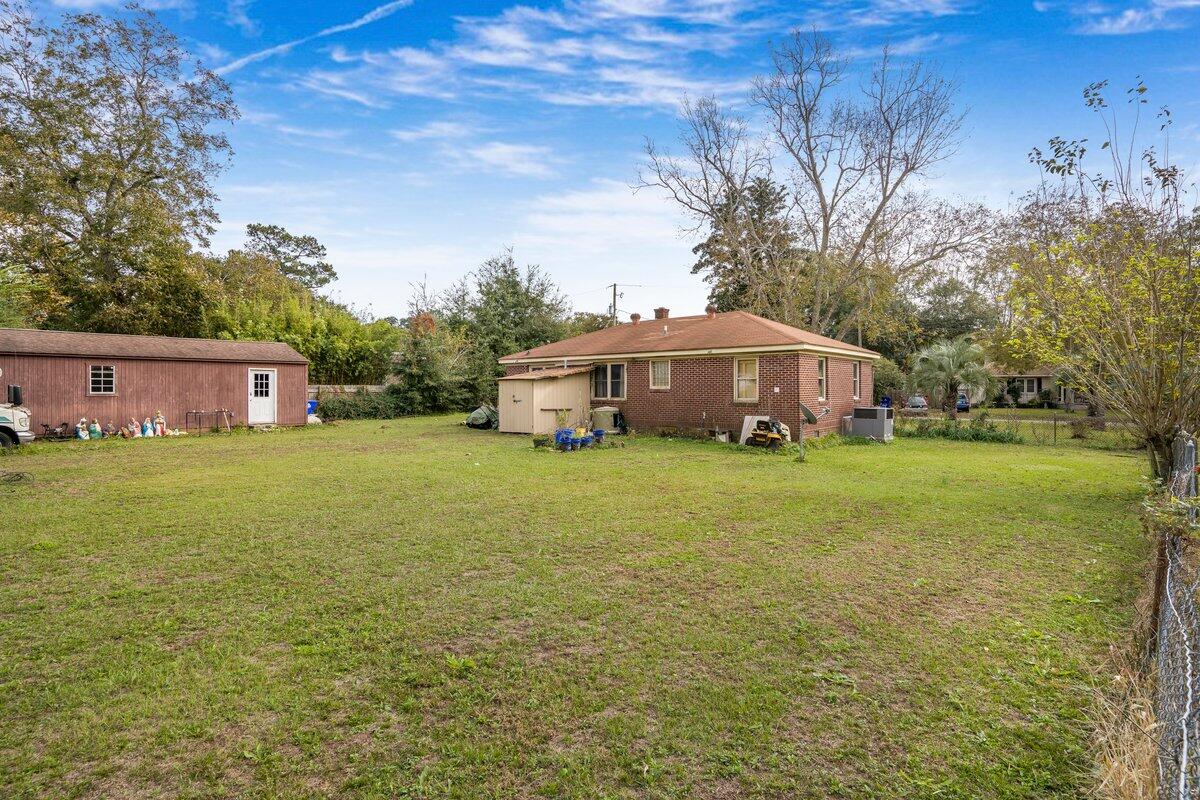 1774 Lady Ashley Street