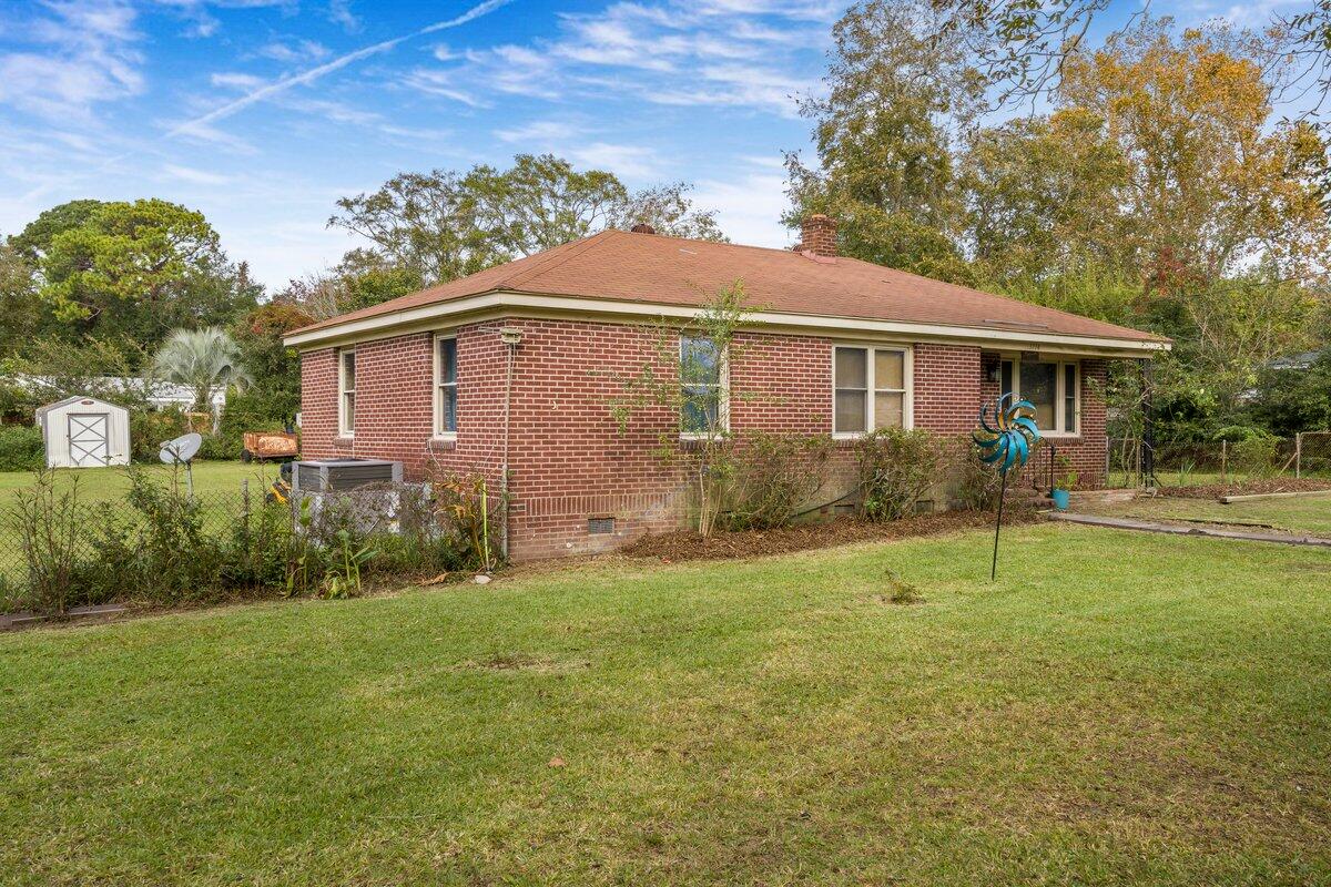 1774 Lady Ashley Street