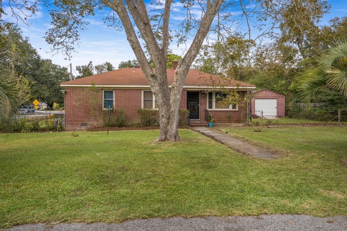 1774 Lady Ashley Street
