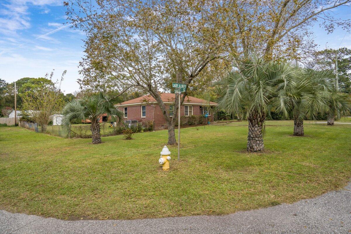 1774 Lady Ashley Street
