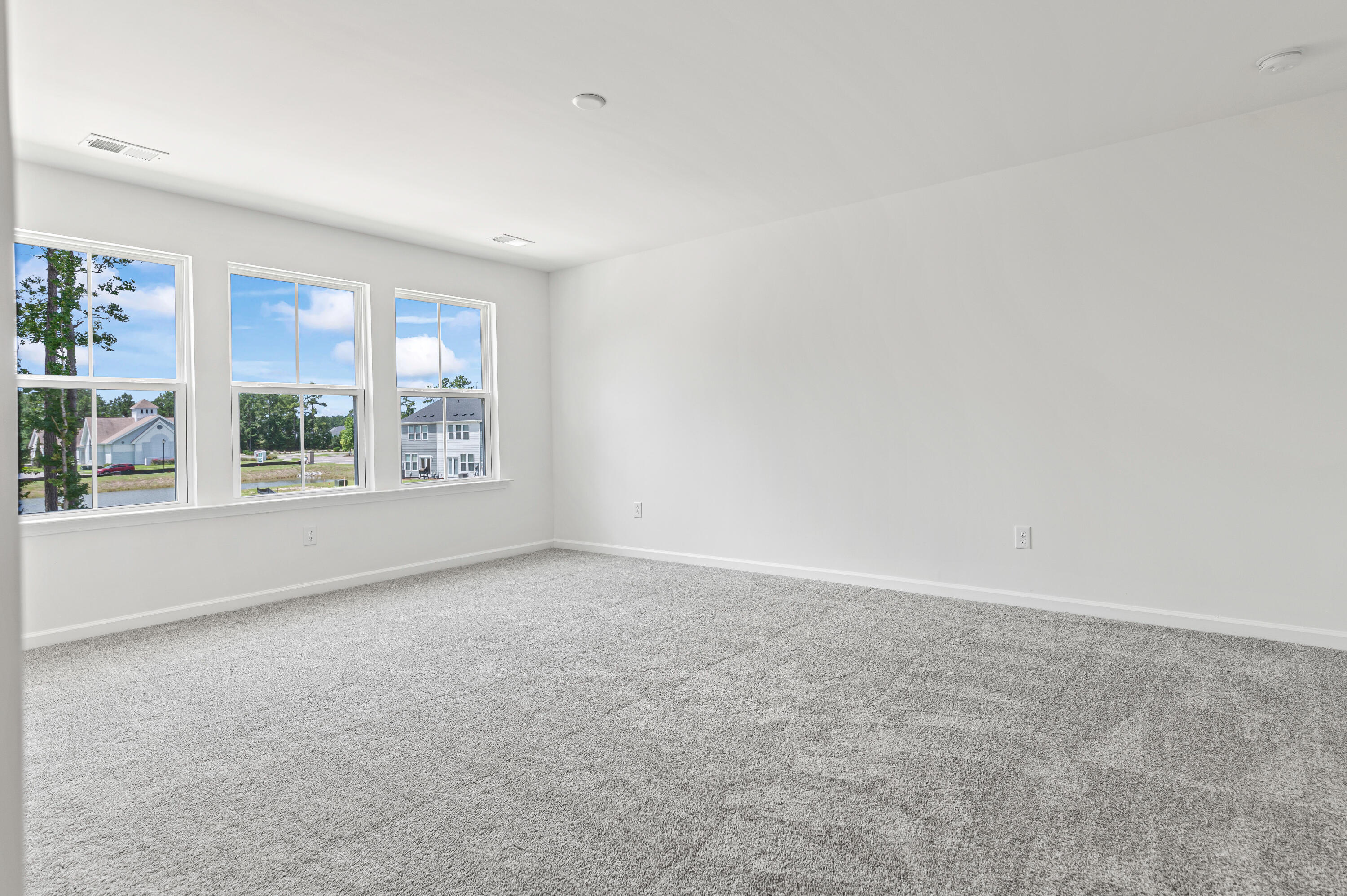573 Trotters Lane # 220