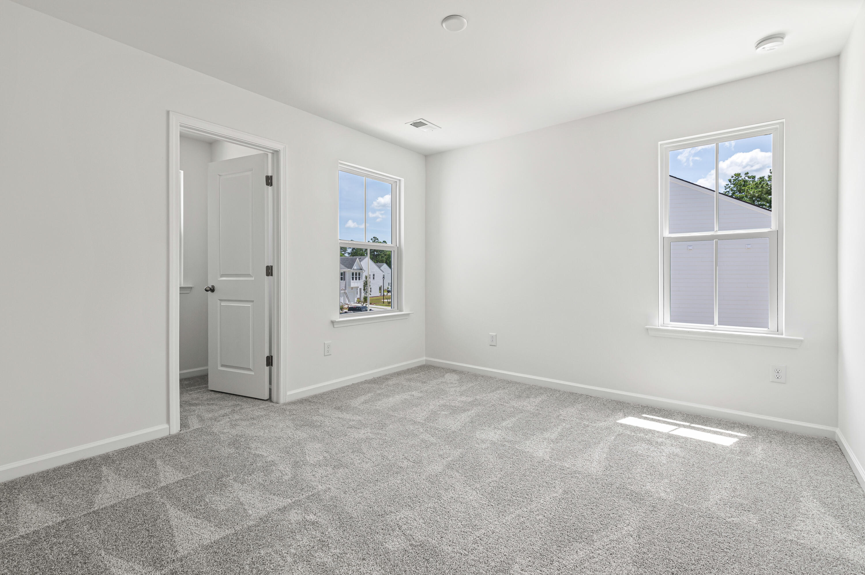 573 Trotters Lane # 220