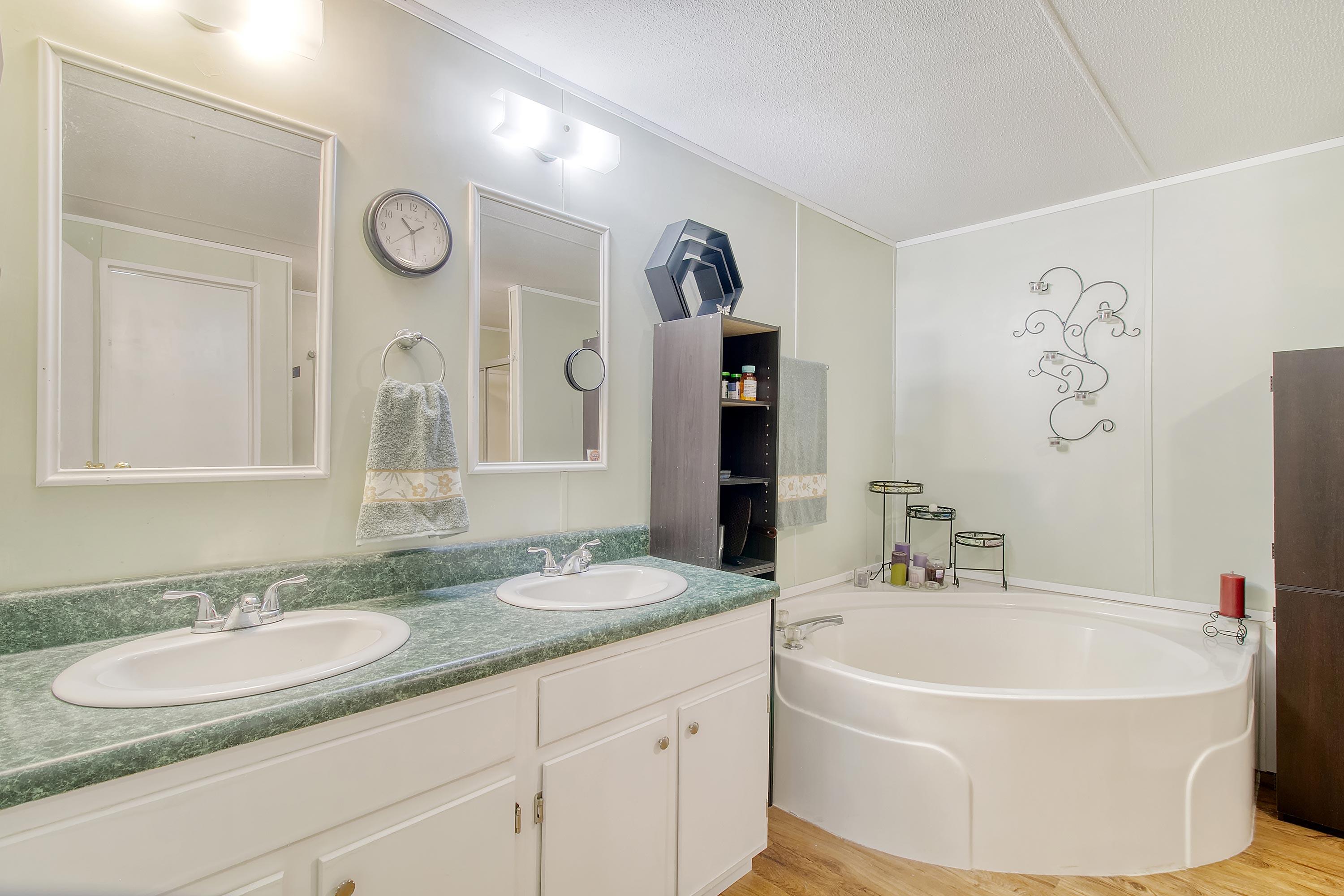 614 Deepwood Court