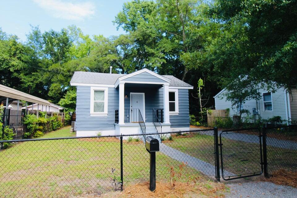 2755 W Surrey Drive