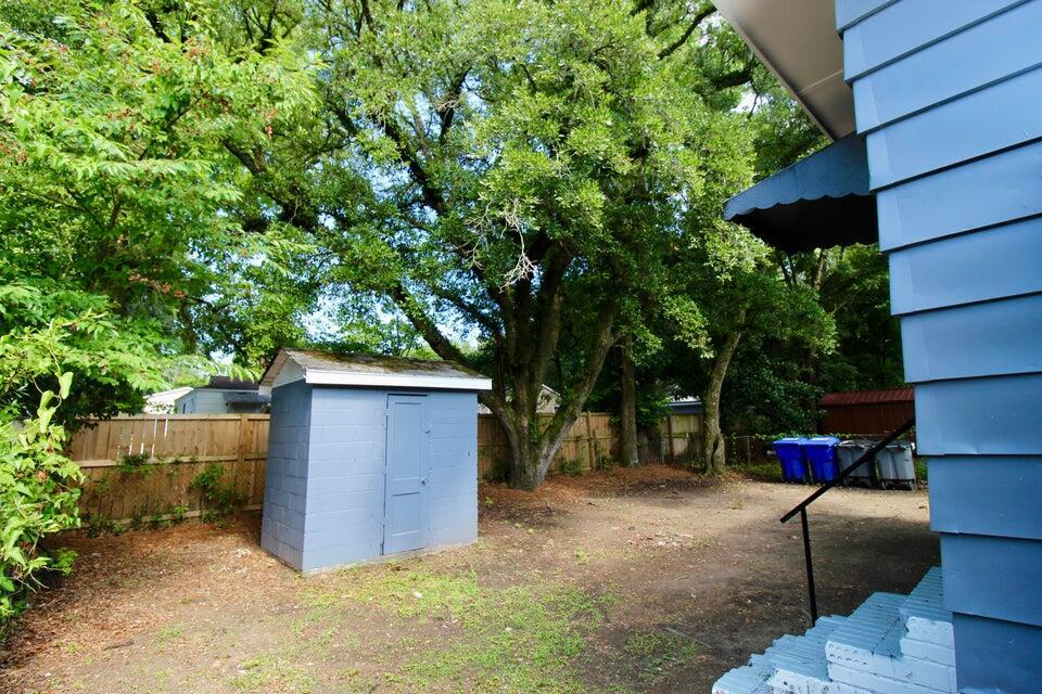 2755 W Surrey Drive