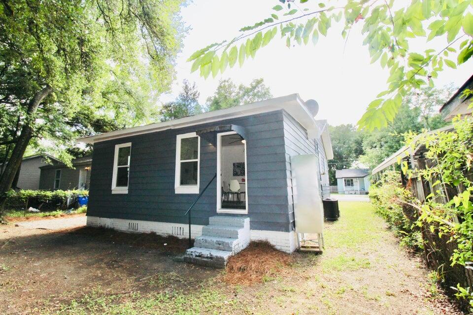 2755 W Surrey Drive