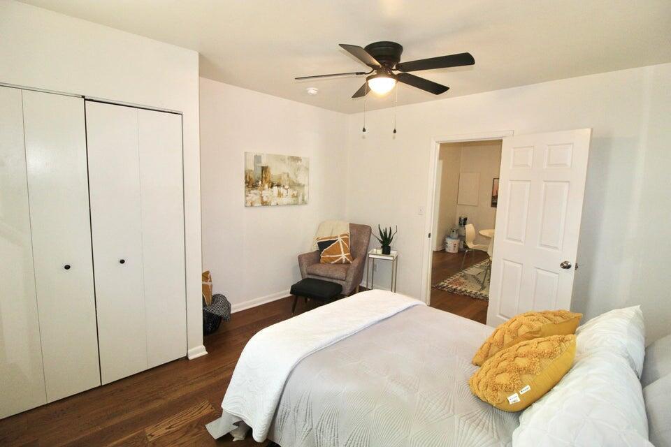 2755 W Surrey Drive
