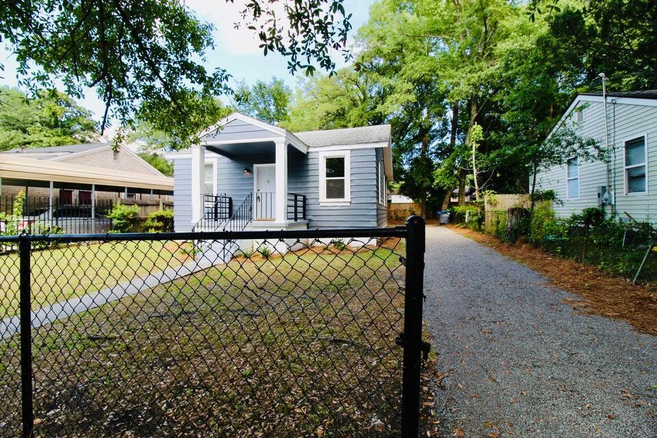 2755 W Surrey Drive
