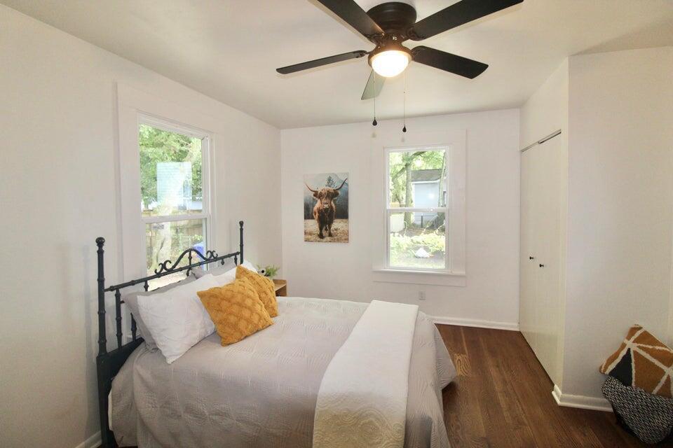 2755 W Surrey Drive