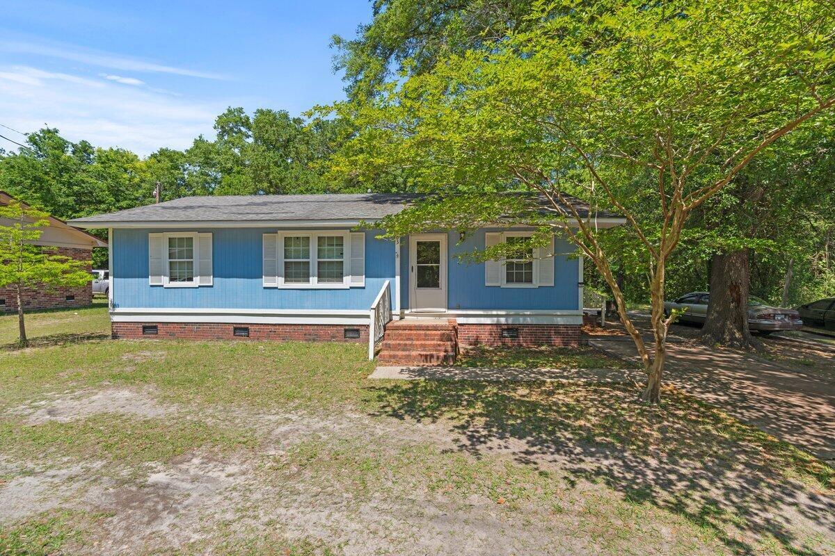 803 Chaplin Street