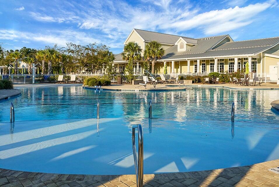 1048 Old Field Drive