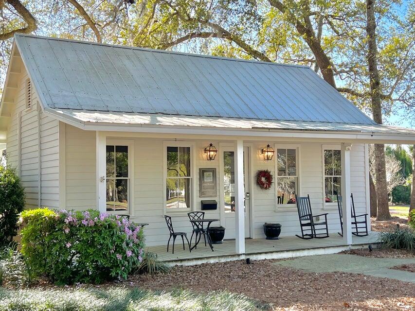 1048 Old Field Drive