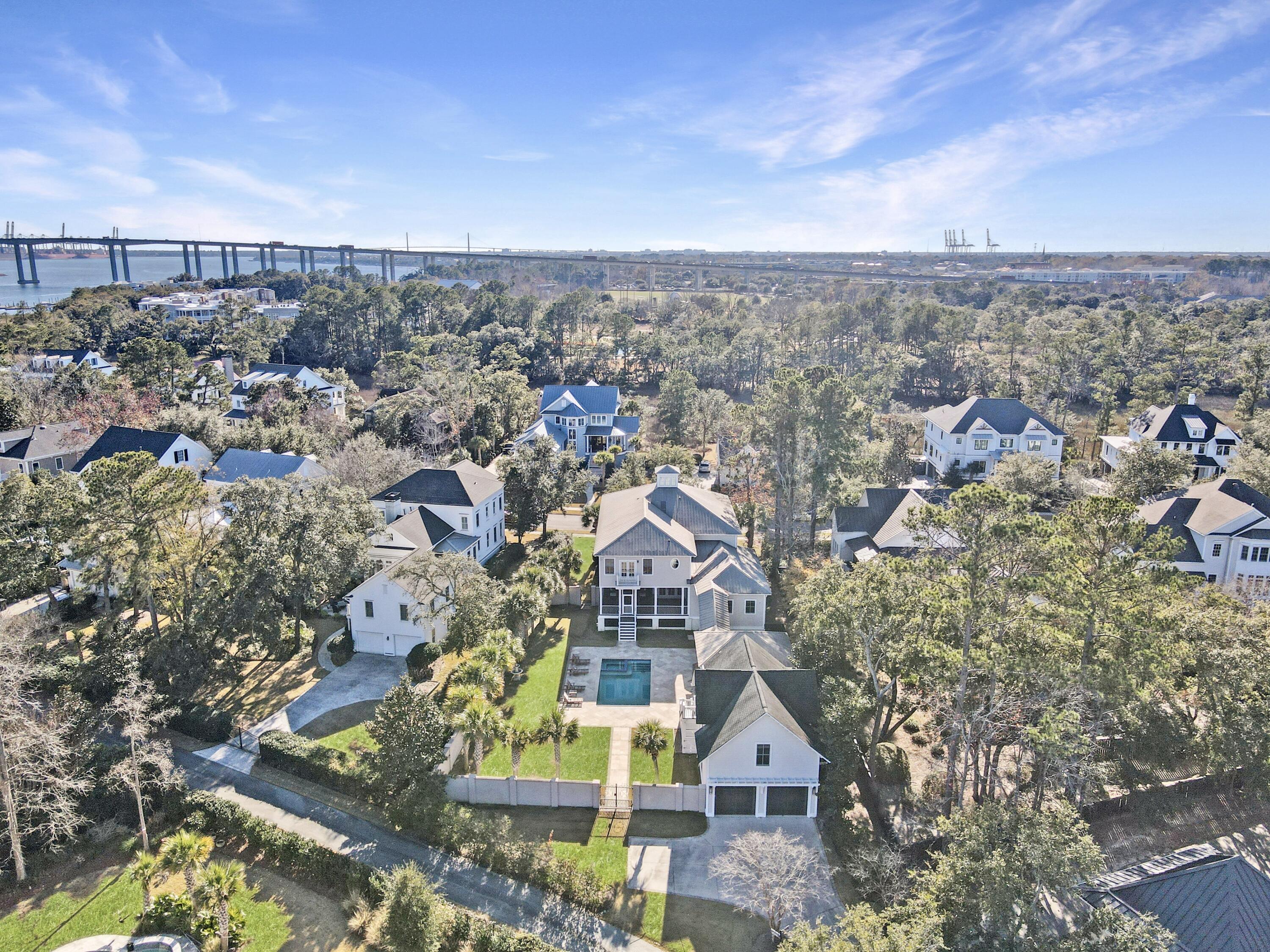 204 King George Street
