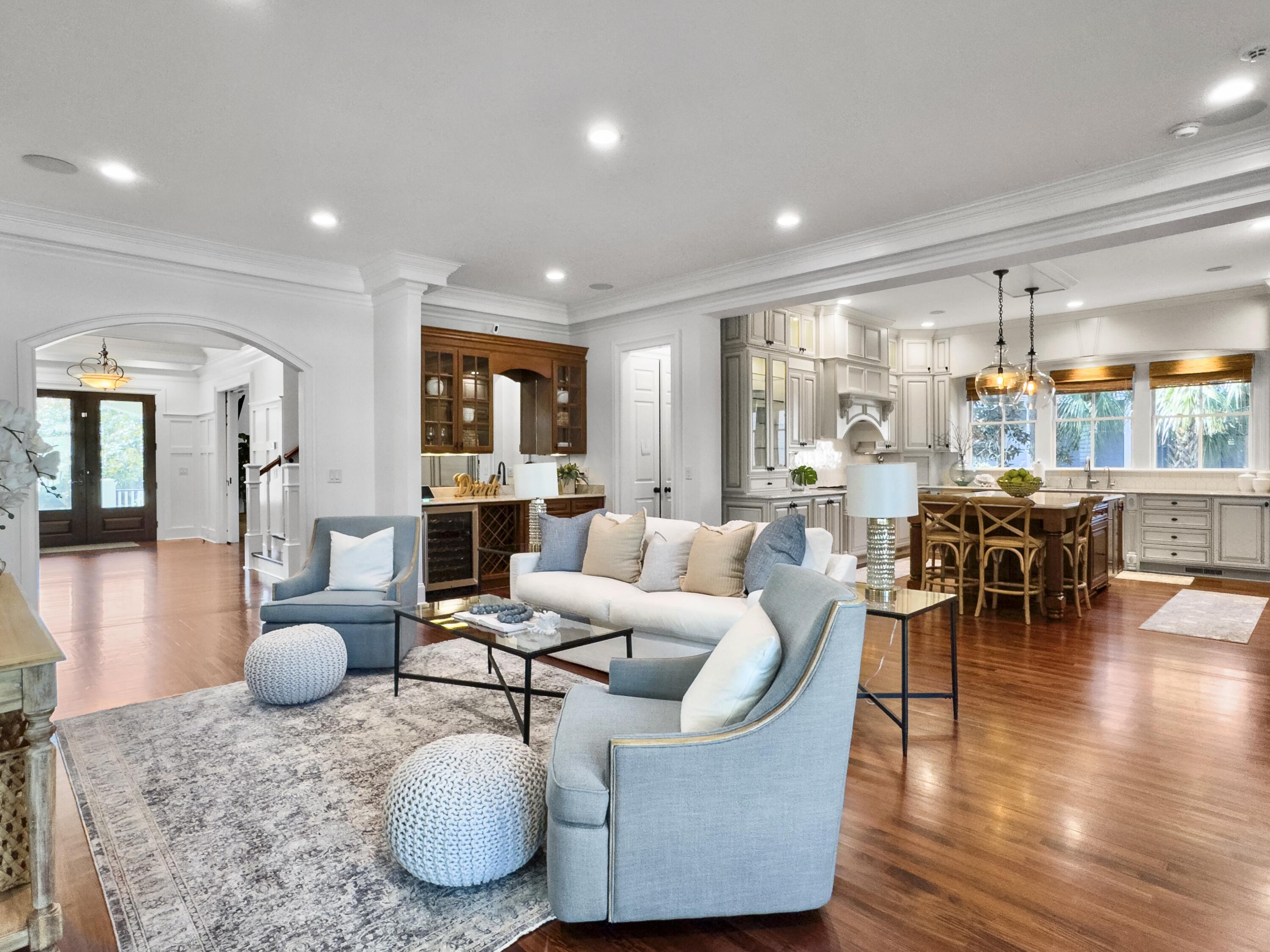 204 King George Street