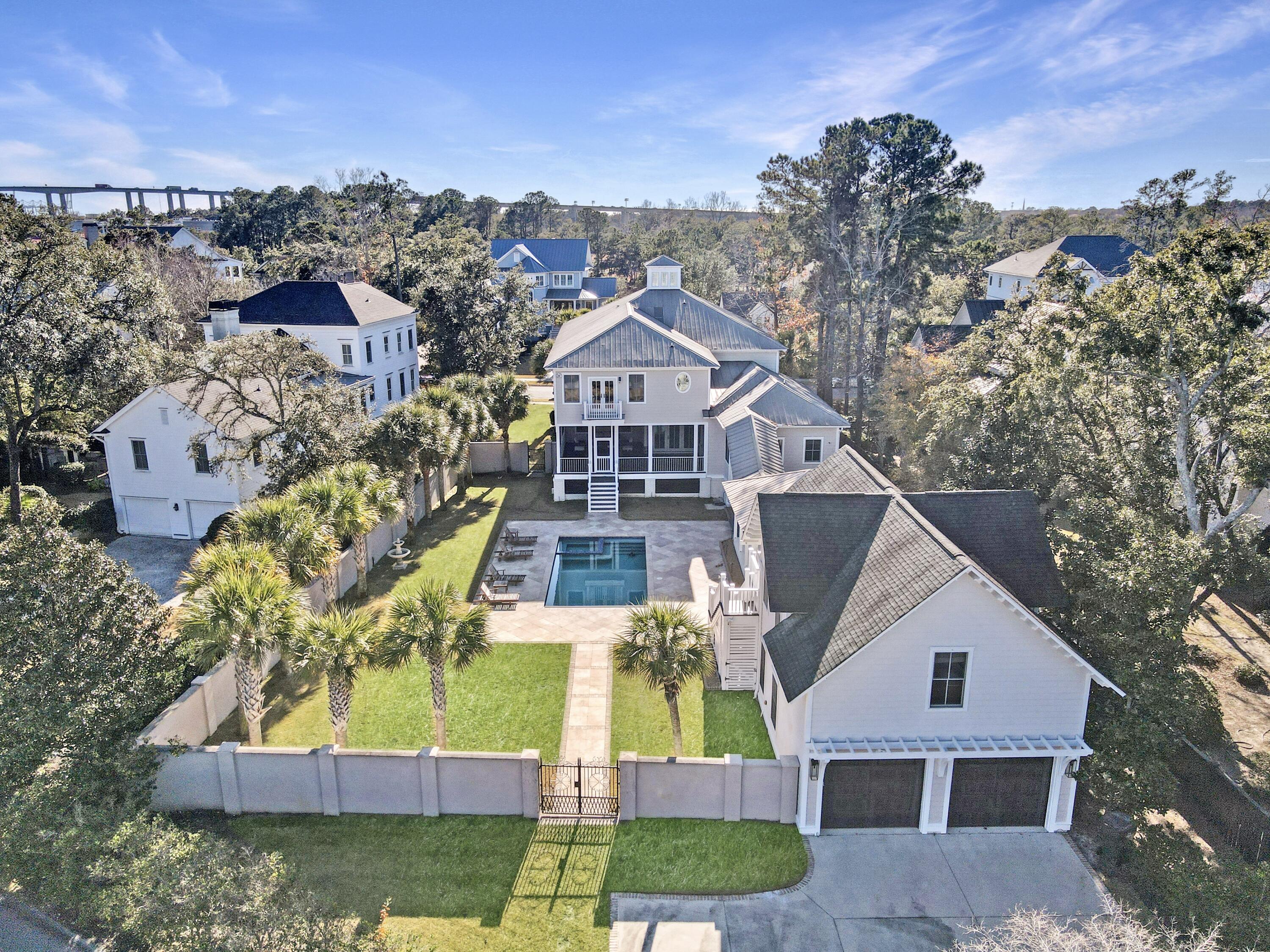 204 King George Street