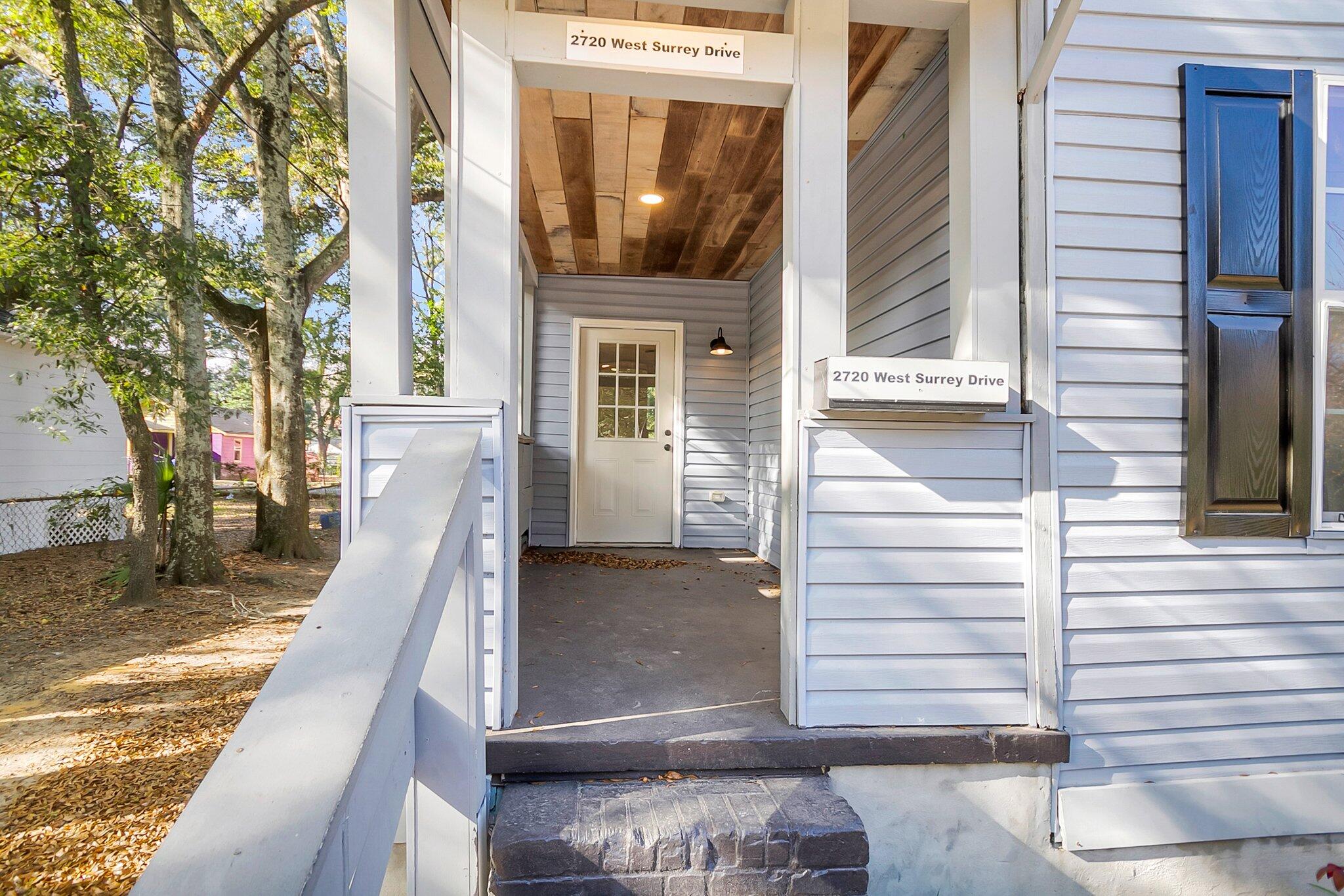 2720 W Surrey Drive