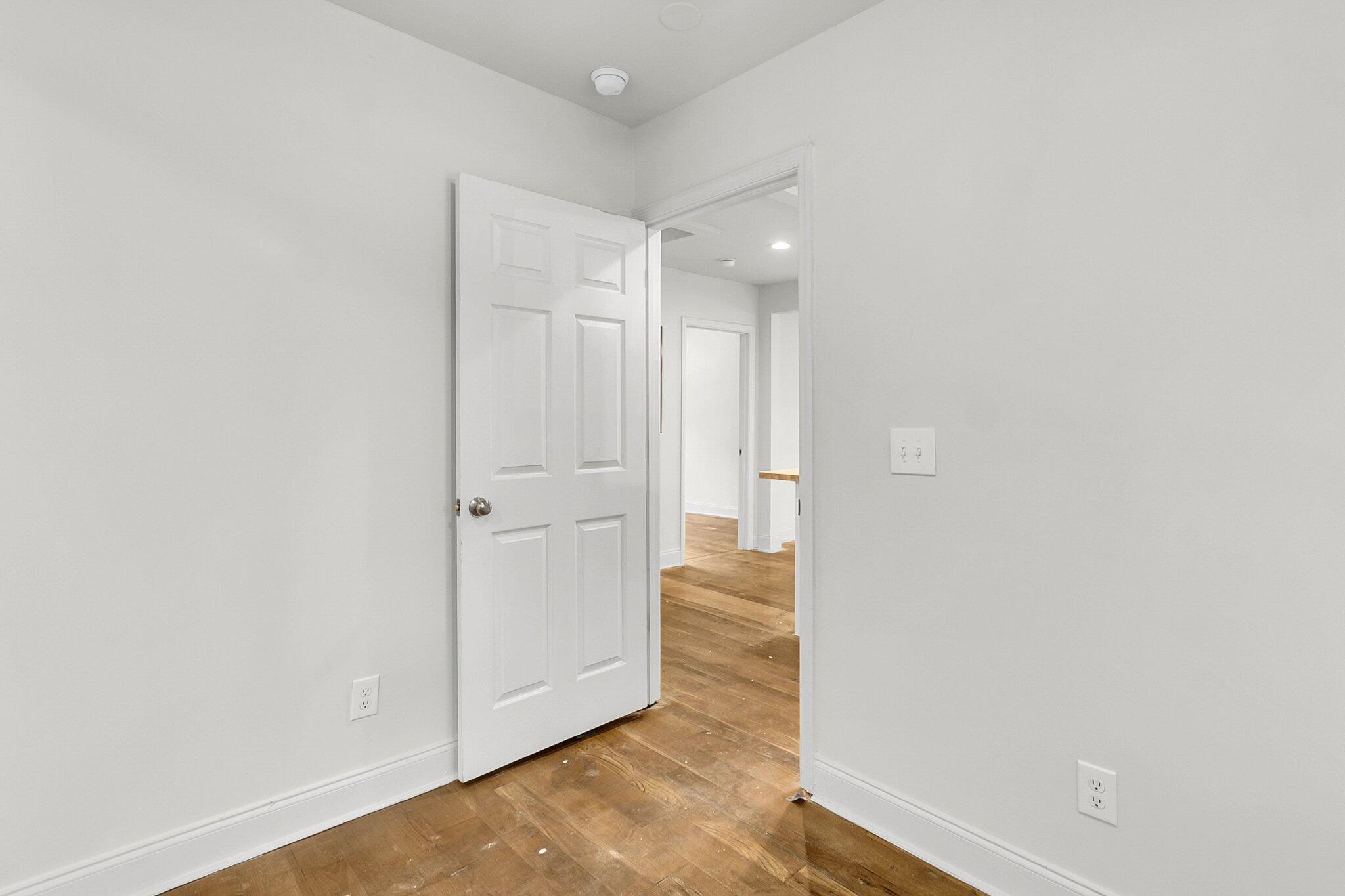 2720 W Surrey Drive